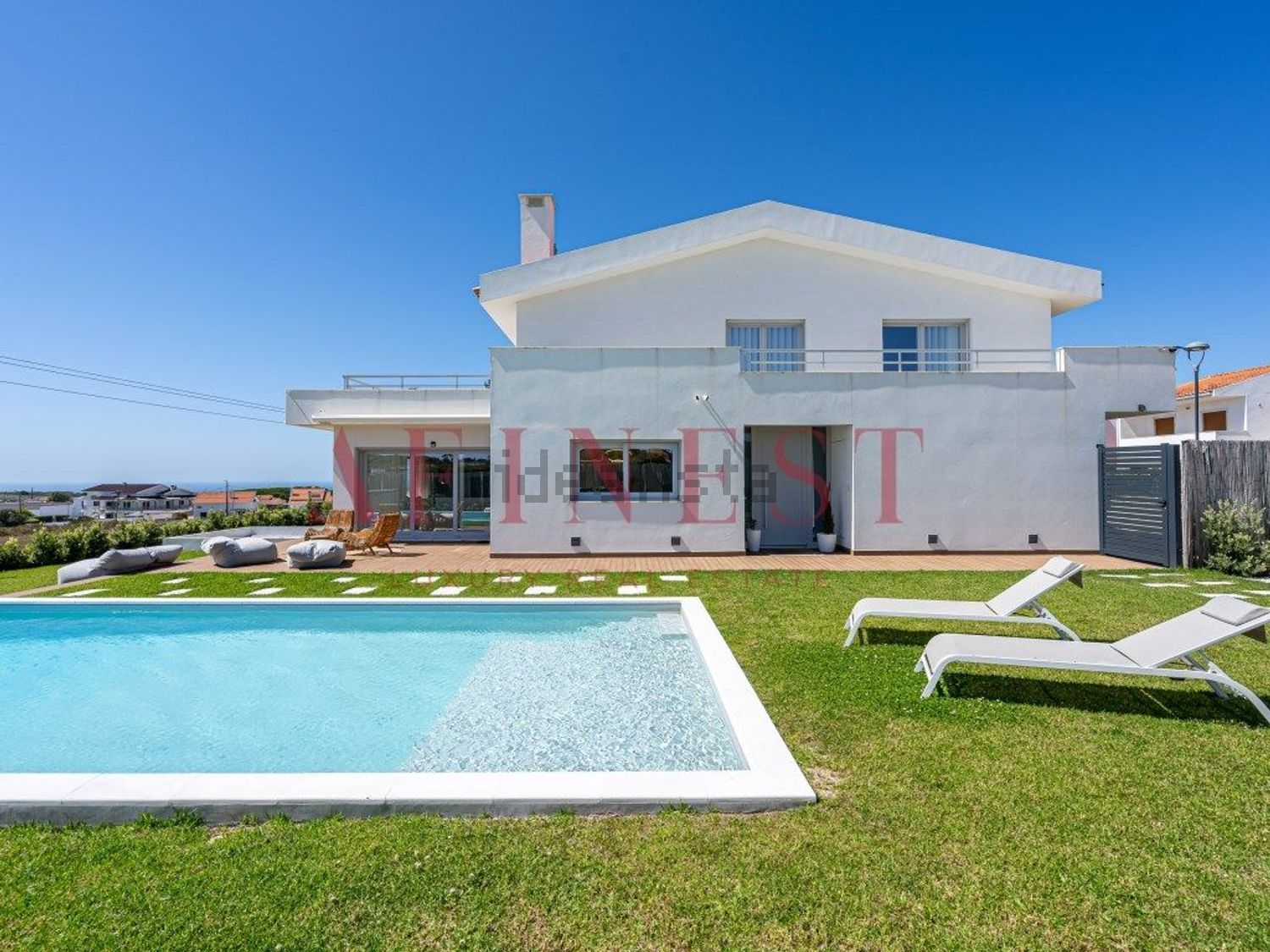 出租小楼房或独栋别墅Azinhaga do Viana - 游泳池