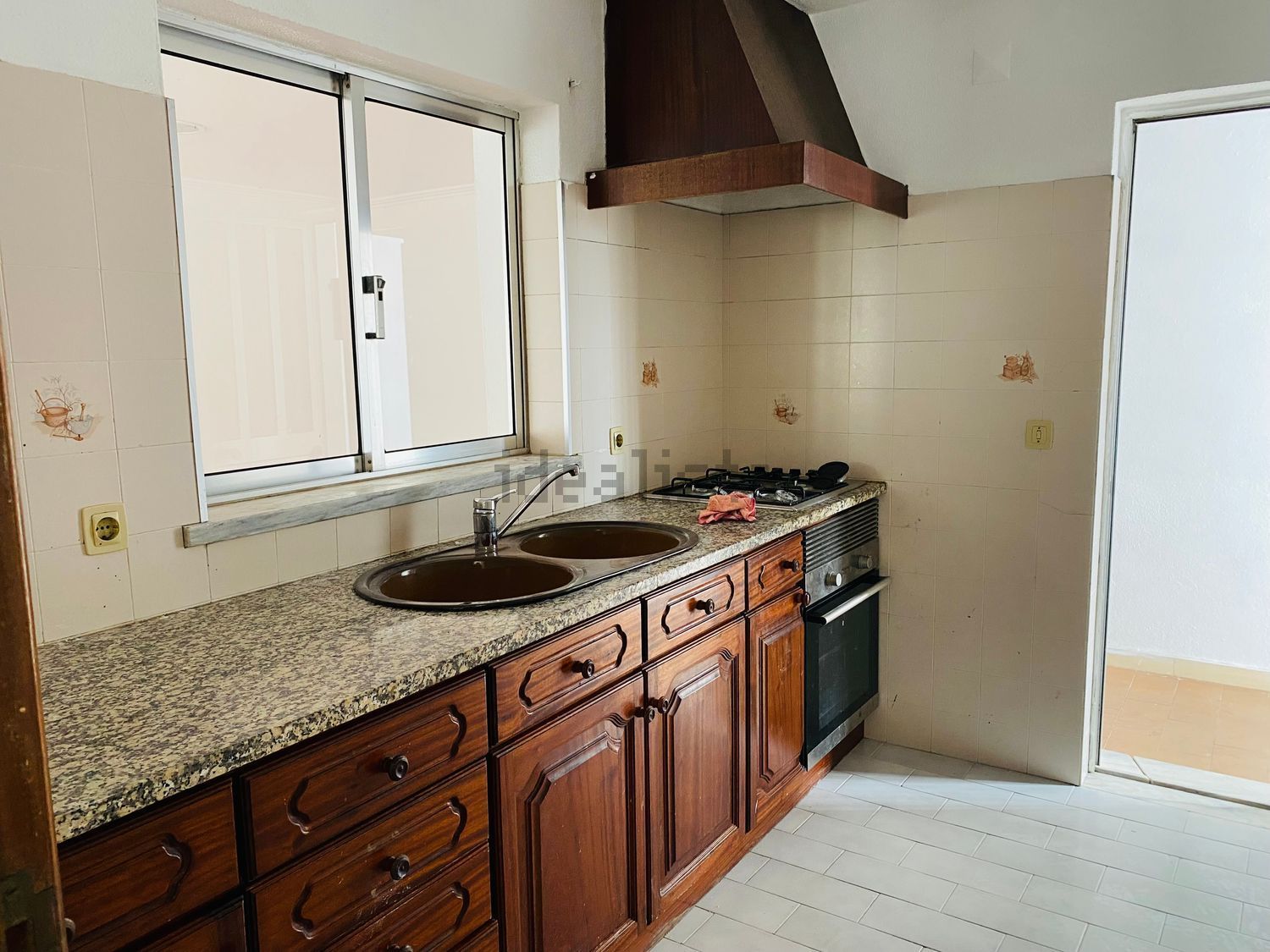 出租小楼房在Trajouce - Mato Cheirinhos - 厨房