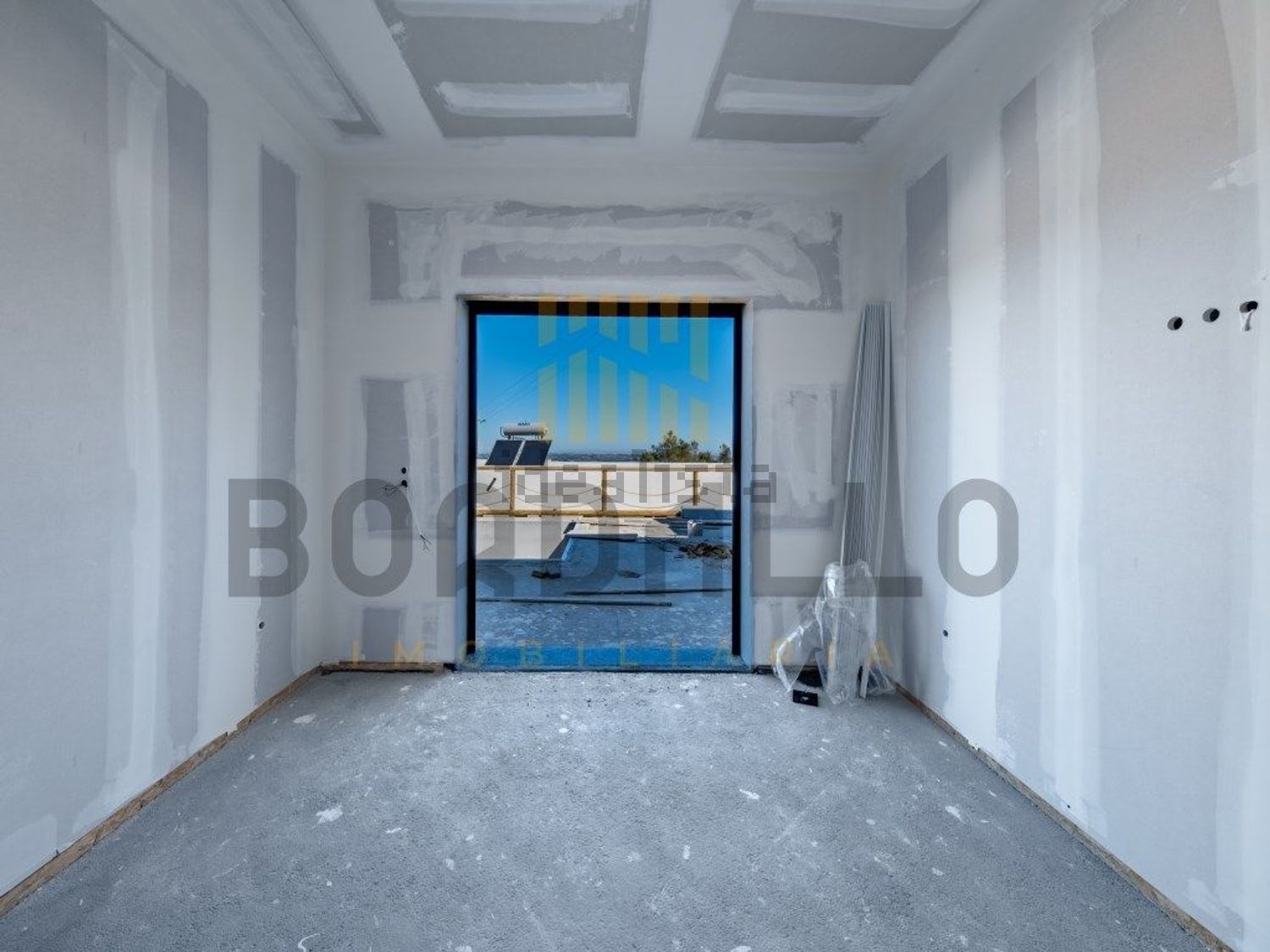 小楼房或独栋别墅出售在Rua do Serrado - 照片