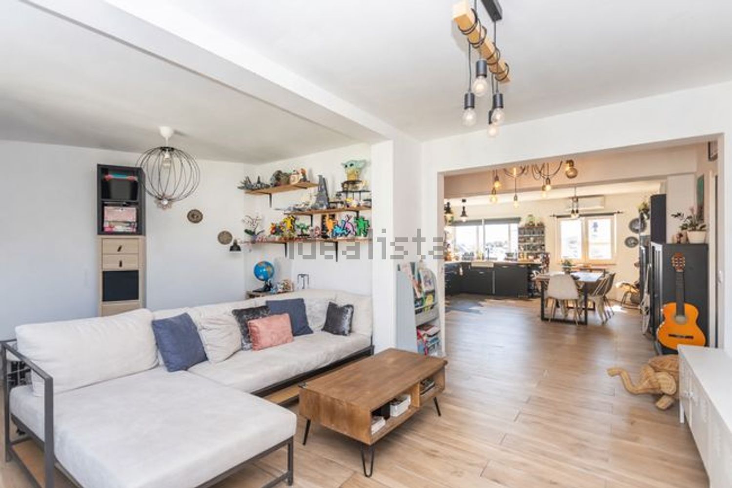 公寓 t3出售在Largo 1º de Maio, 19 - 客厅