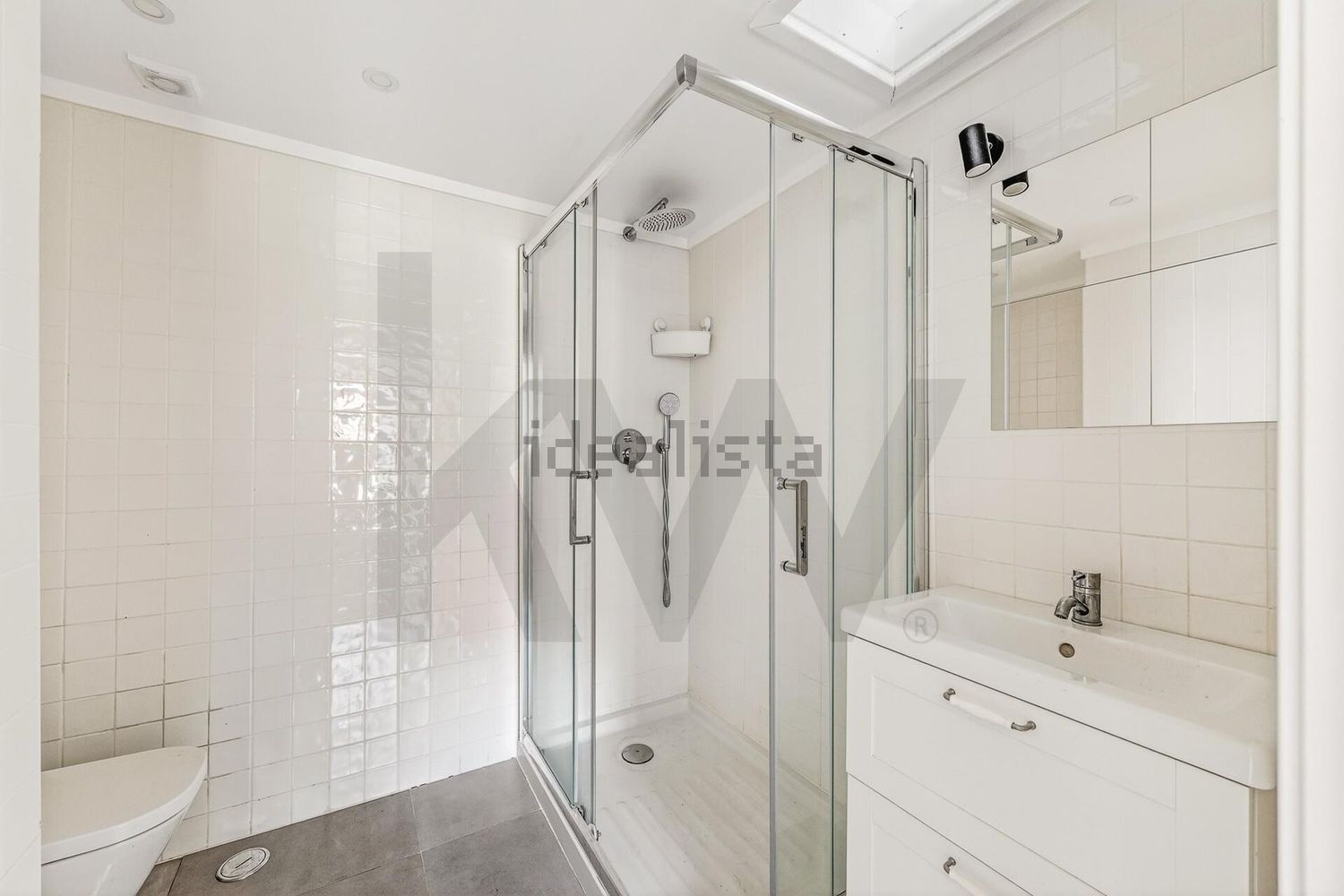 出租公寓 t1在Rua da Assunção s/n - 卫生间