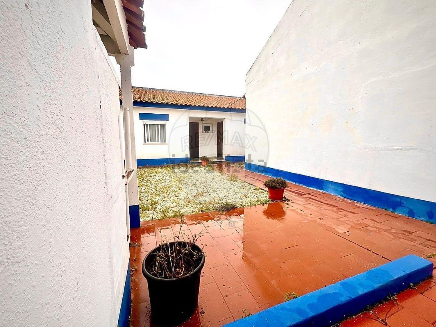 小楼房或独栋别墅出售在Rua Manuel Fonseca, 2 - 游泳池