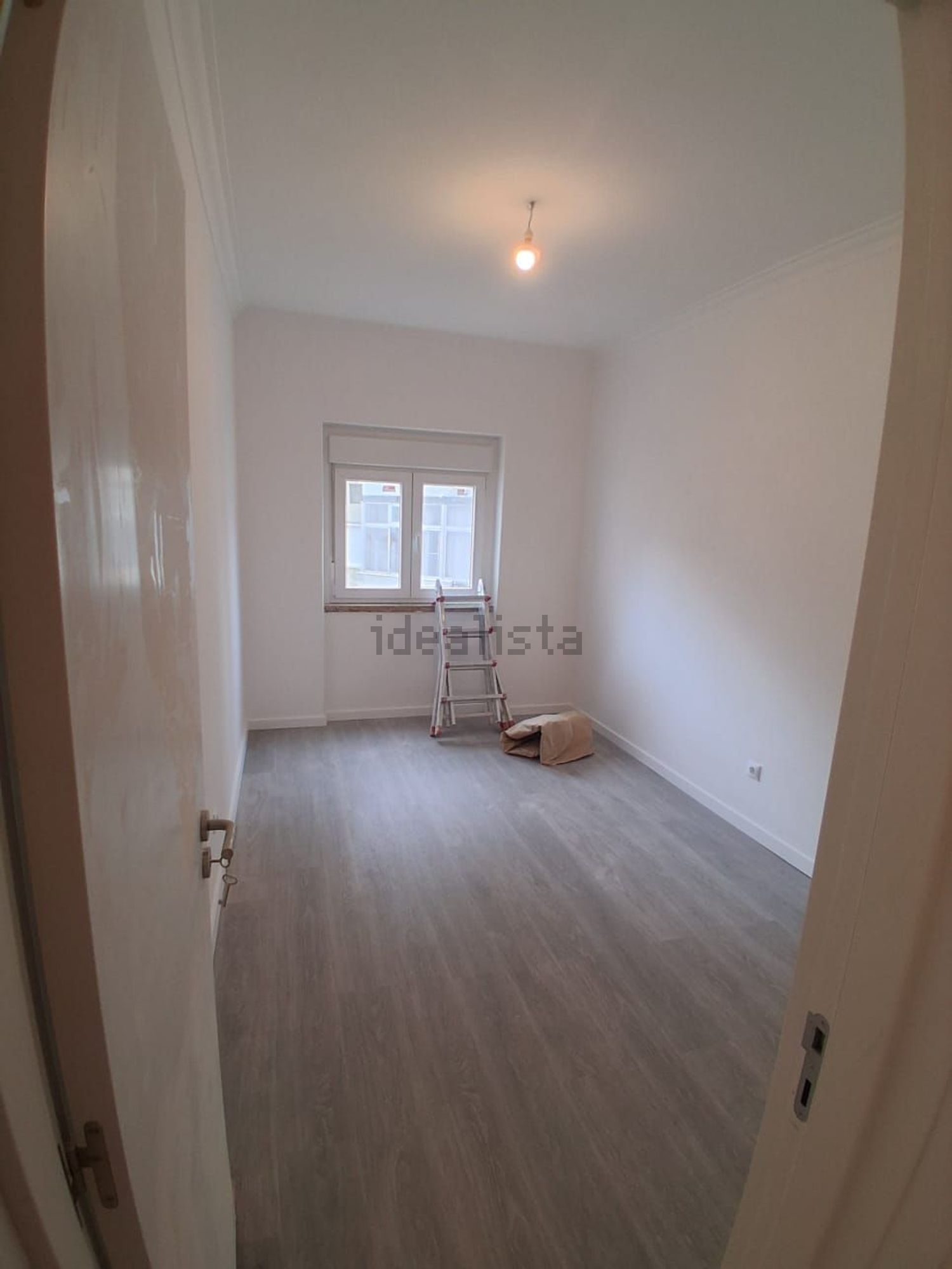 出租公寓 t3在Rua Júlio Dinis, 8 - 居住