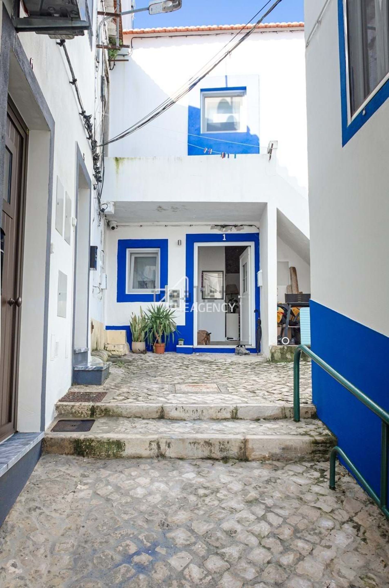 双拼别墅出售在Rua do Paço - 外立面