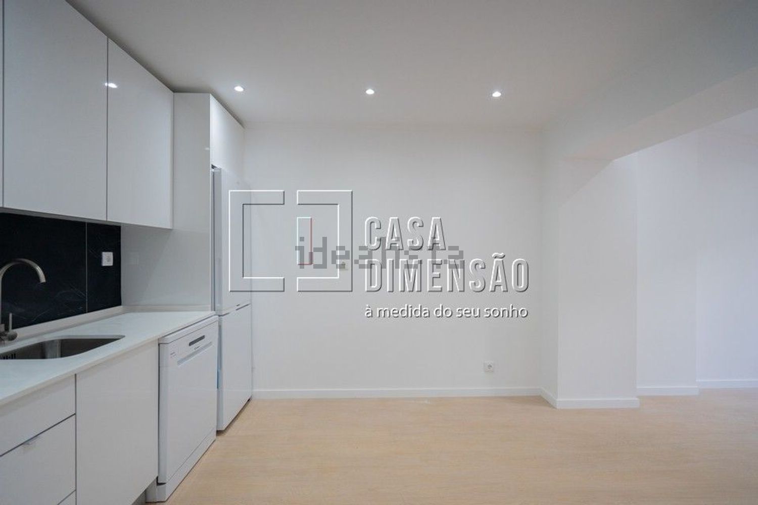 公寓 t1出售在Falagueira-Venda Nova - 客厅