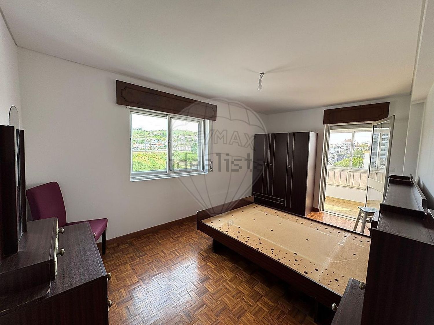 出租公寓 t2在Rua Elias Garcia - 卧室