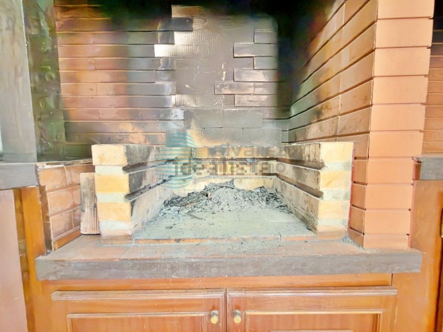 小楼房或独栋别墅出售在Rua 1° de Maio, 3 - 照片