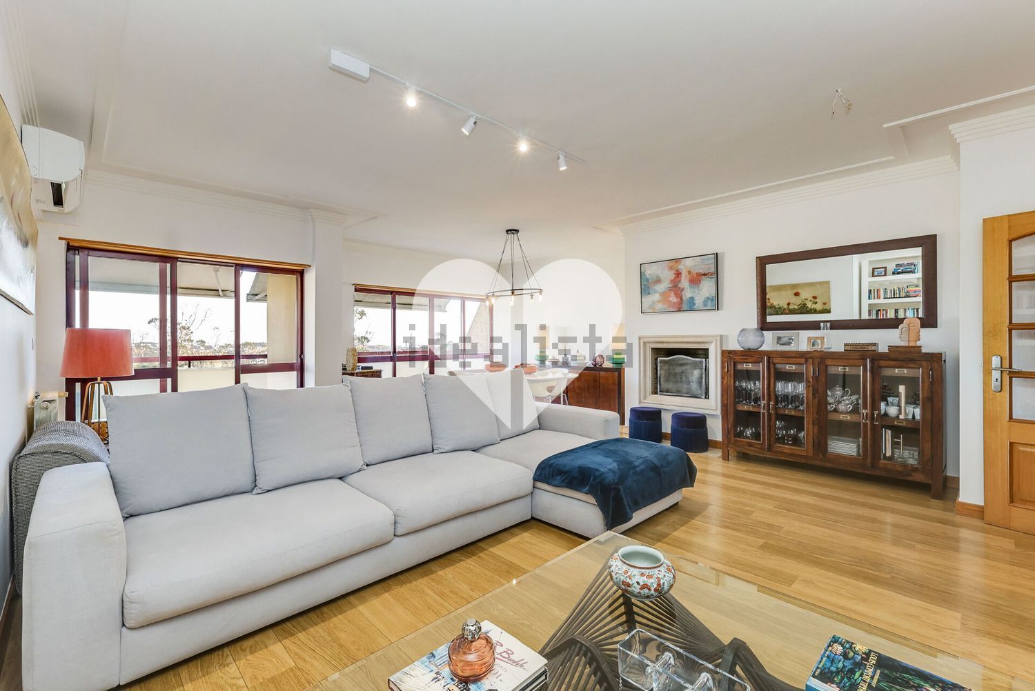 公寓 t2出售在Belas Clube Campo - 客厅