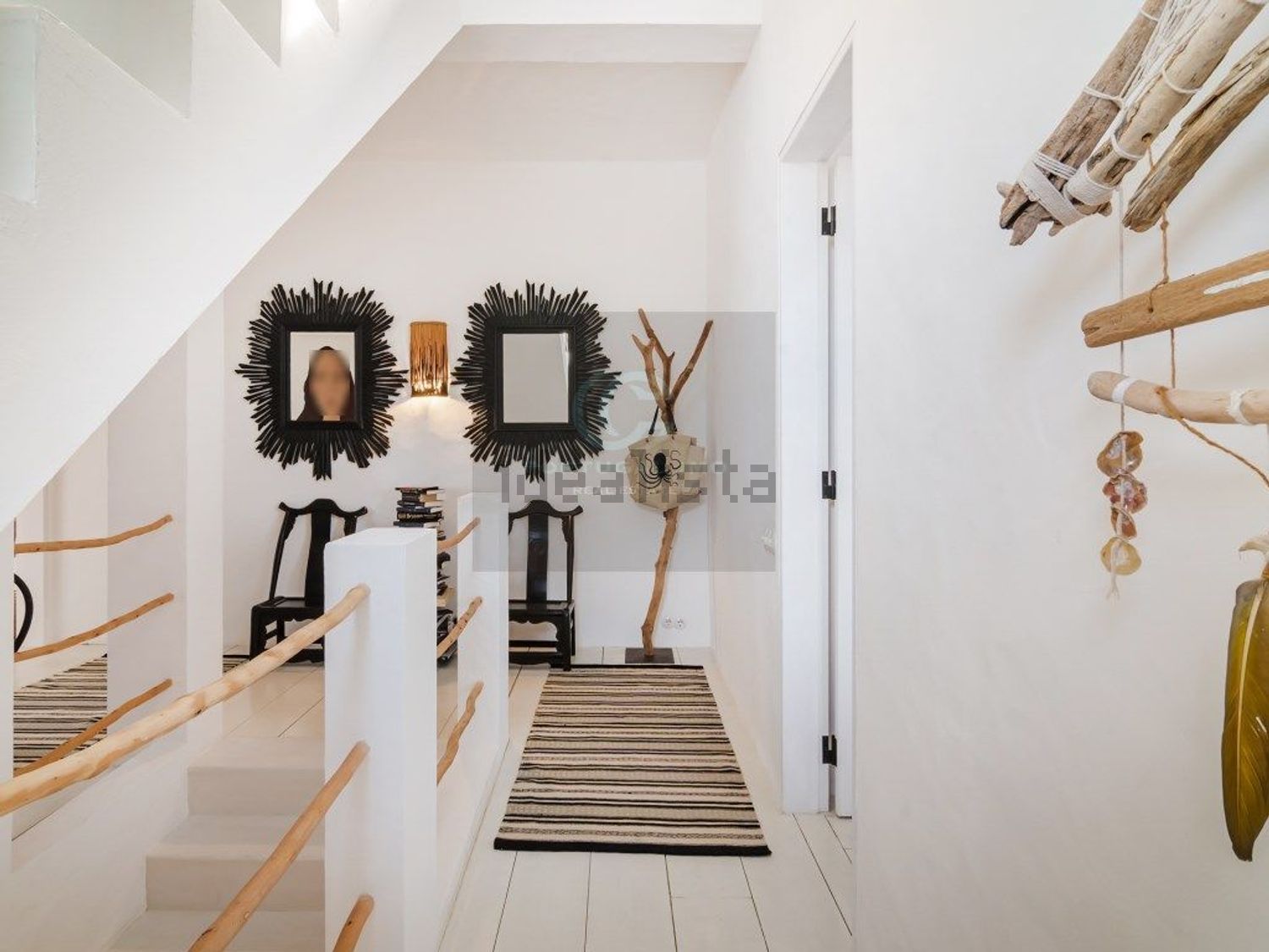 小楼房或独栋别墅出售在Rua de São Pedro, 21 - 过道