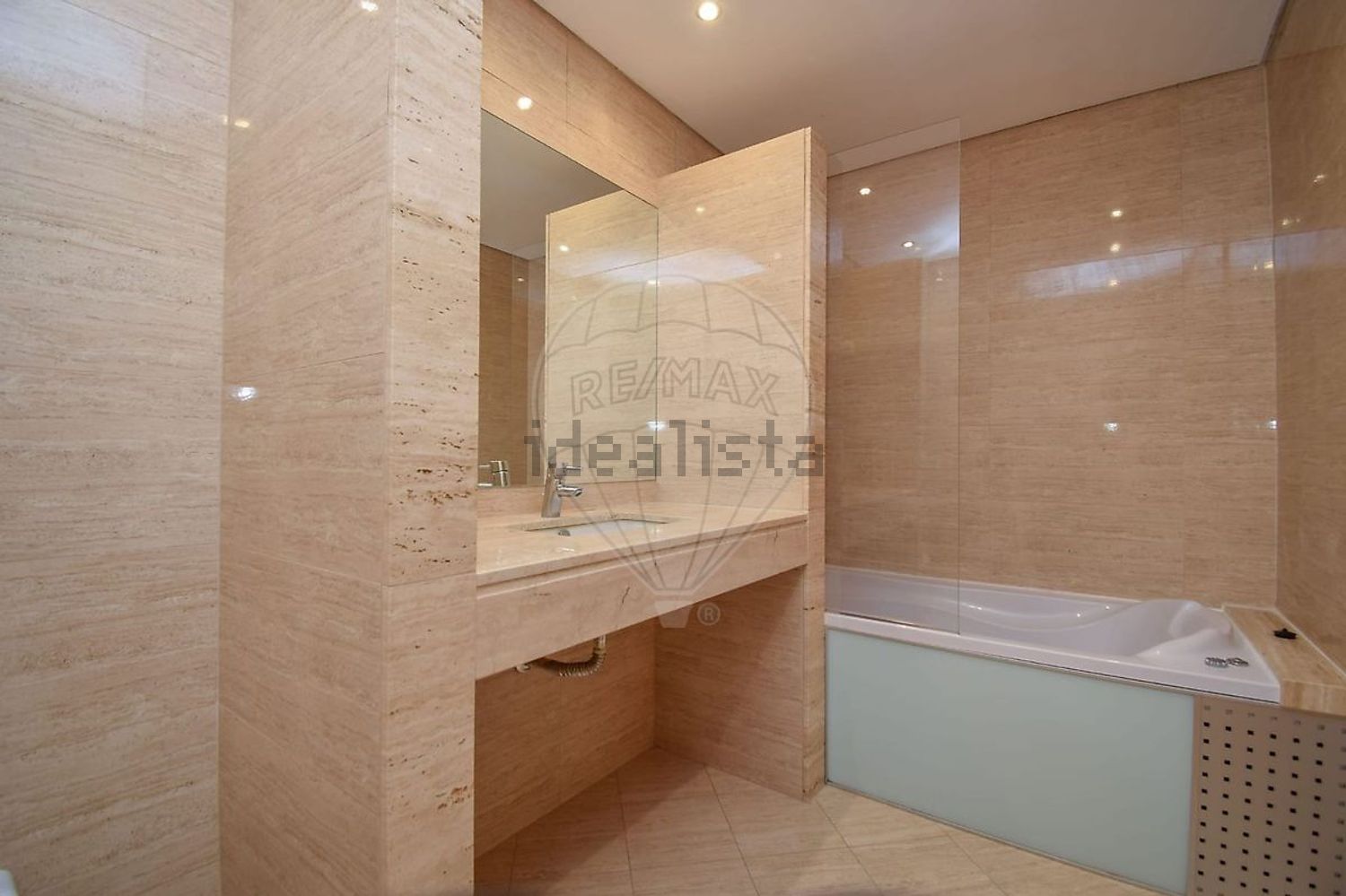 公寓 t4出售在Praça da Concórdia - 卫生间