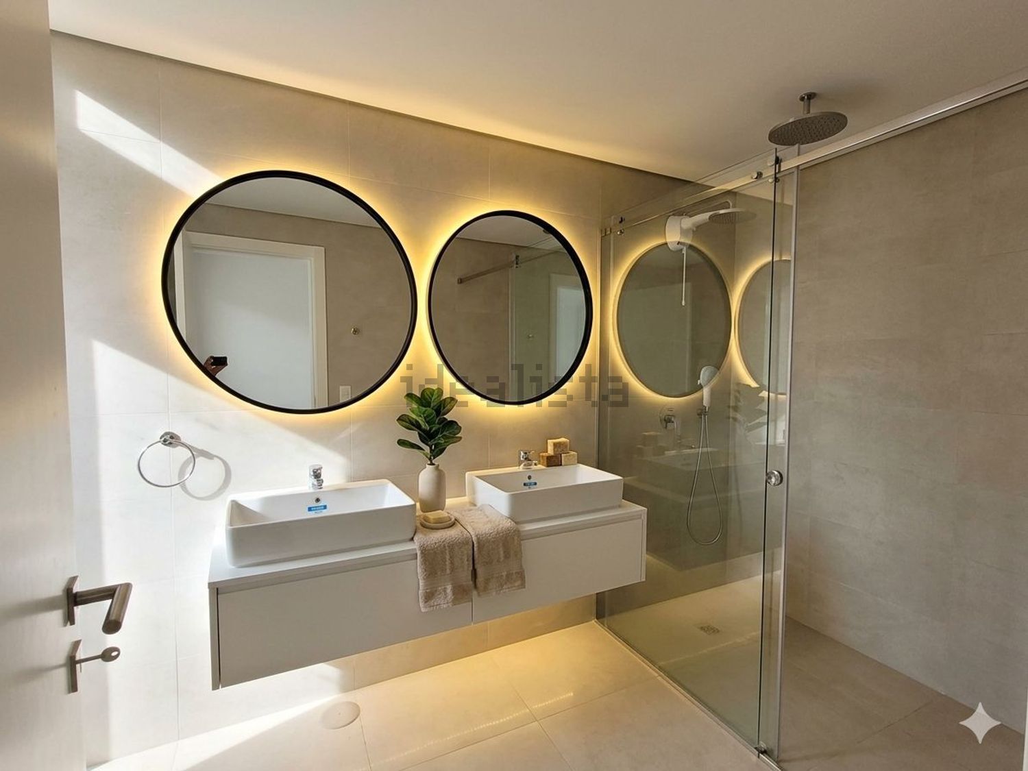 小楼房或独栋别墅出售在Rua do Rossio de Trás, 1 - 卫生间