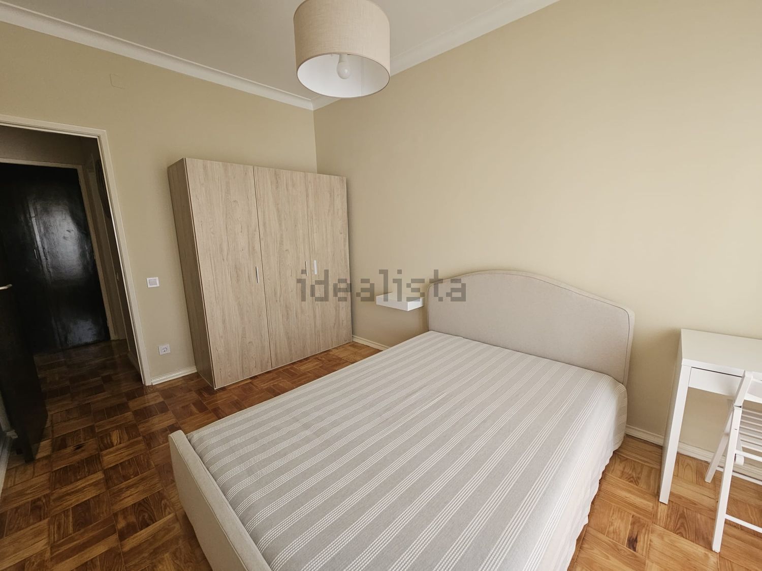 出租房间在Rua Nuno Gonçalves, 36 - 卧室