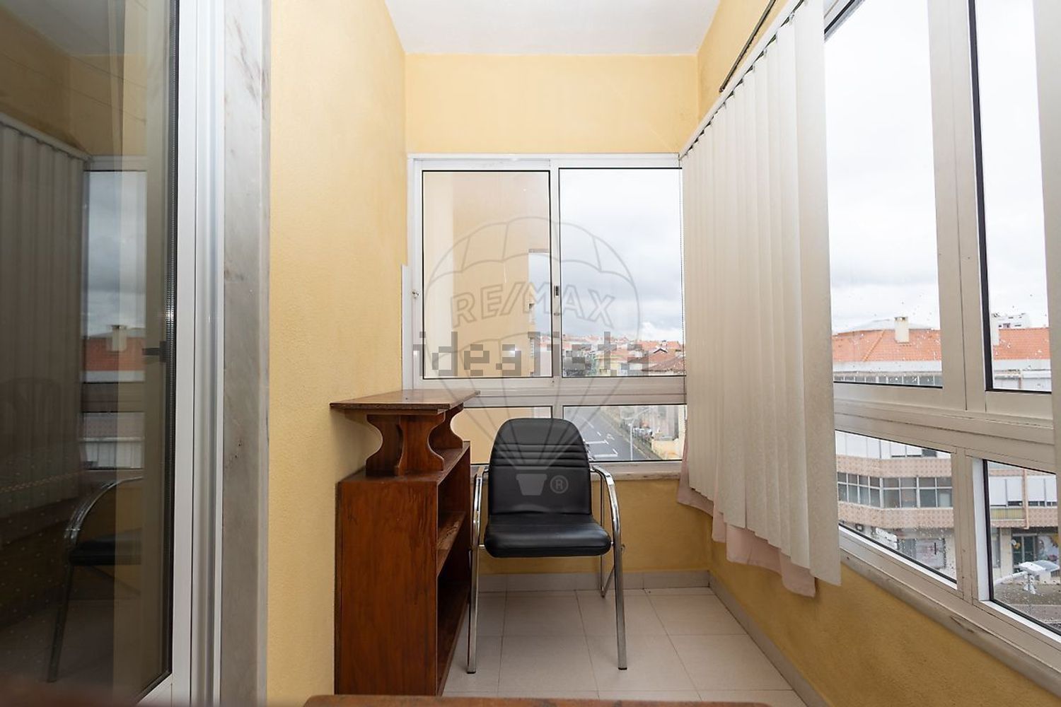 出租公寓 t2在Praceta Libânia do Carmo Galvão - 阳台