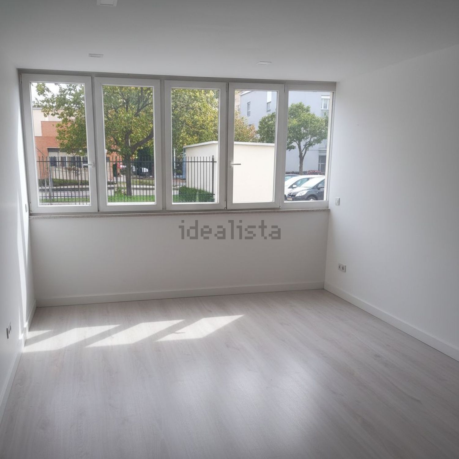 出租公寓 t4在Largo Ana de Castro Osório, 10 - 客厅