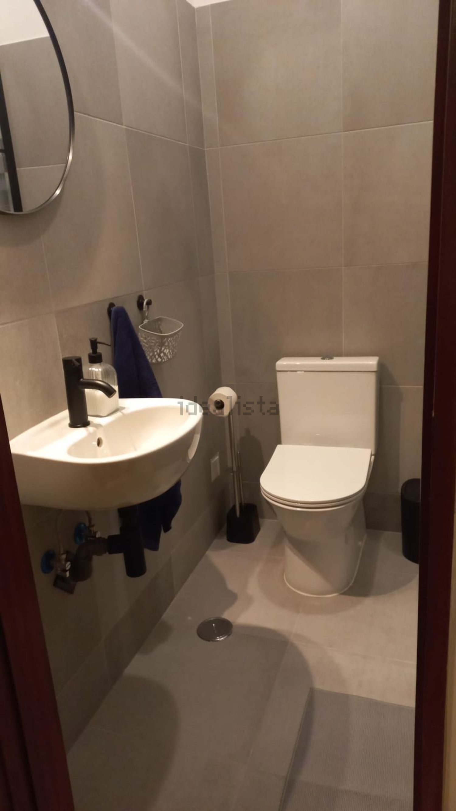 出租房间在Rua António José de Almeida, 3 - 卫生间