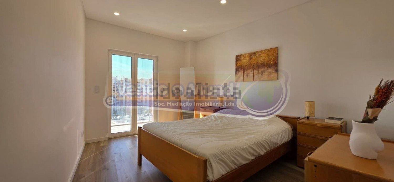 公寓 t2出售在Póvoa de Santa Iria e Forte da Casa - 卧室