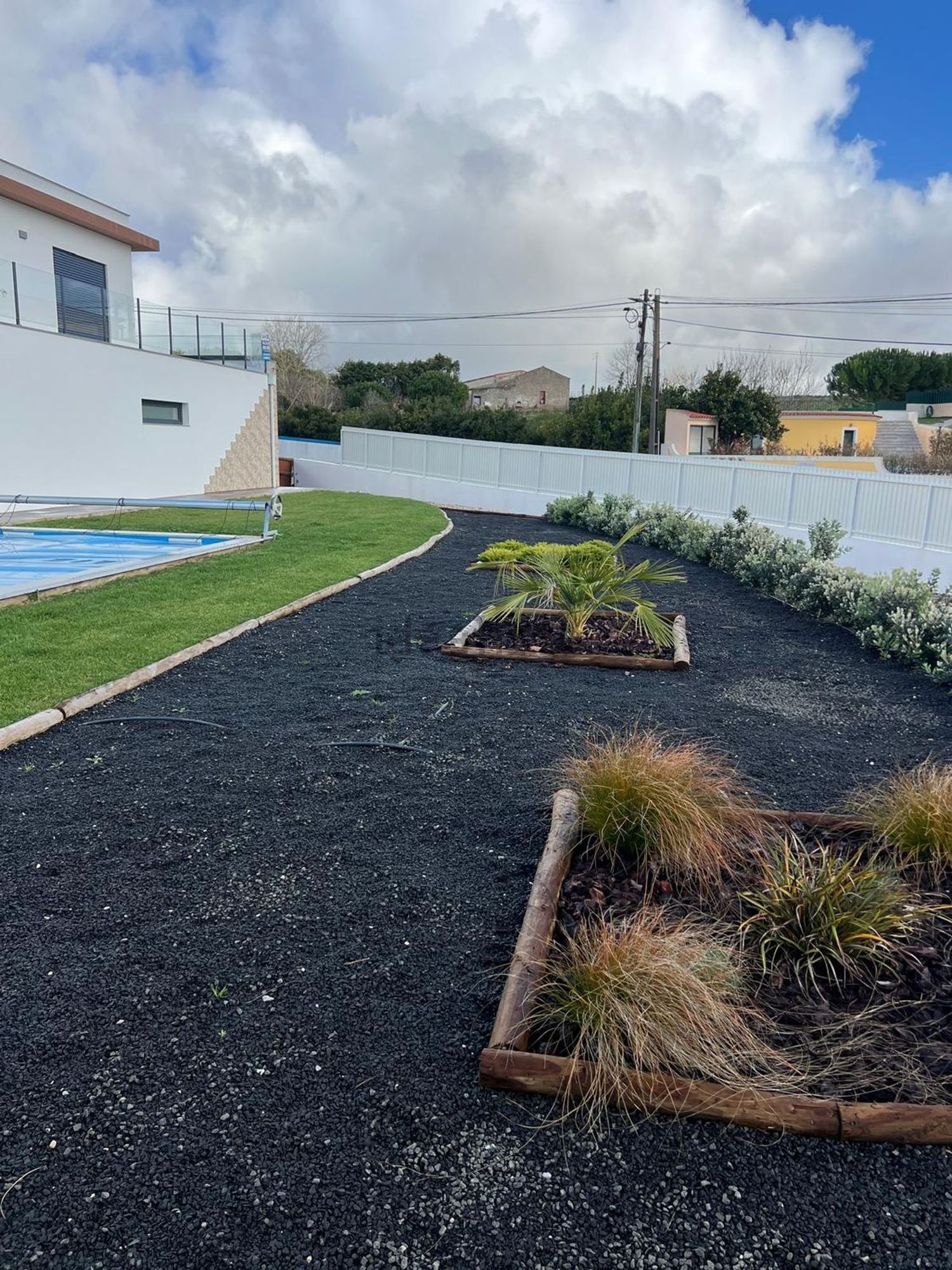 小楼房或独栋别墅出售在Rua Nova do Ribeiro, 12 - 外立面