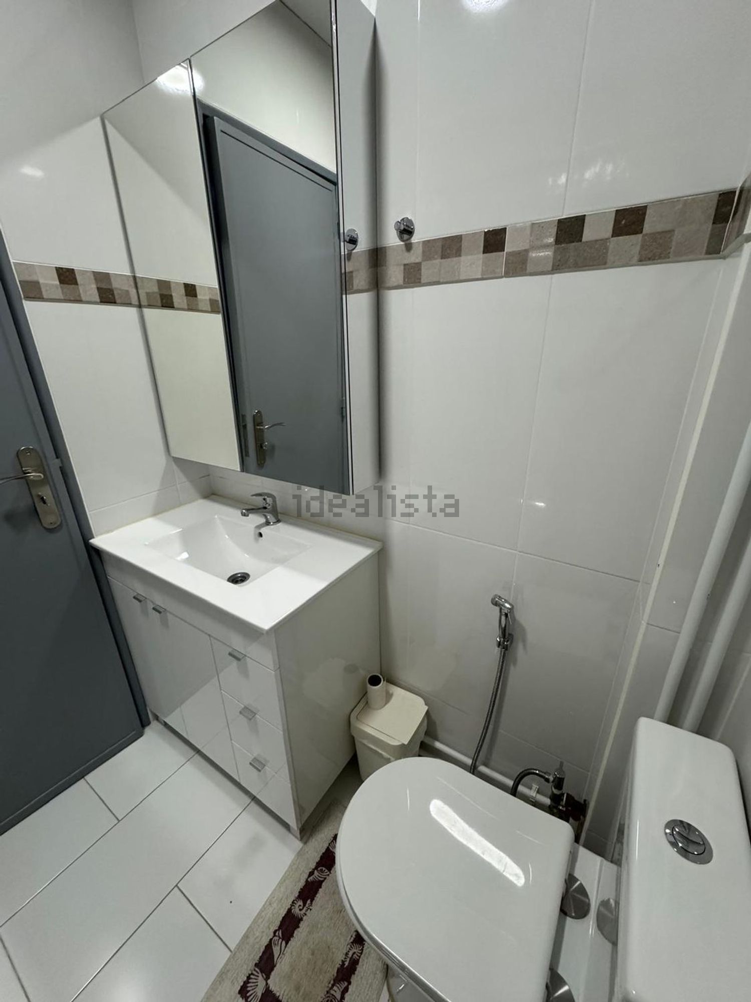 出租房间在Avenida São José, 14 - 卫生间