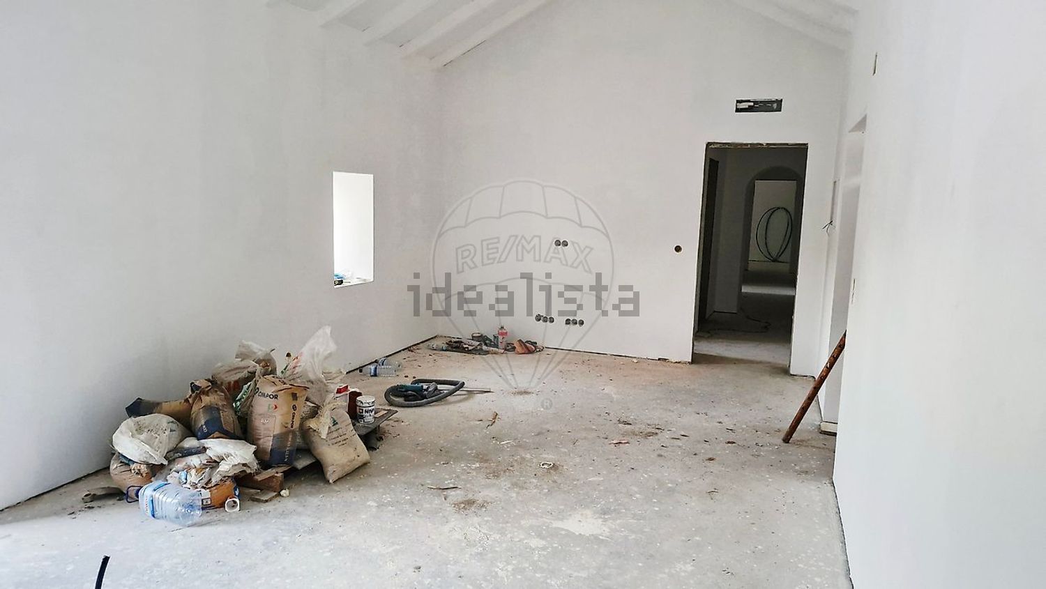 小楼房或独栋别墅出售N116 - 照片