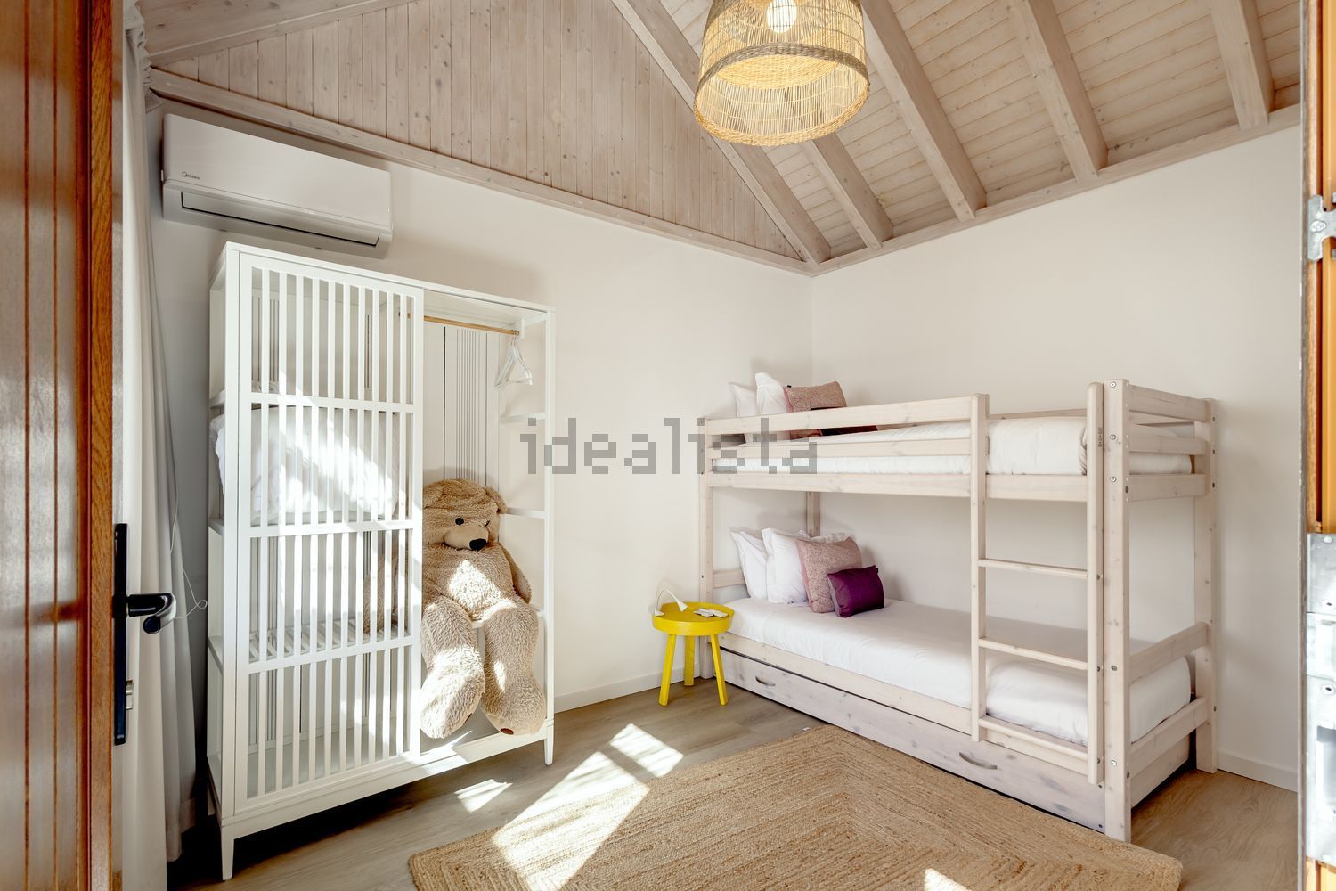 小楼房或独栋别墅出售在Rua das Cegonhas - 卧室