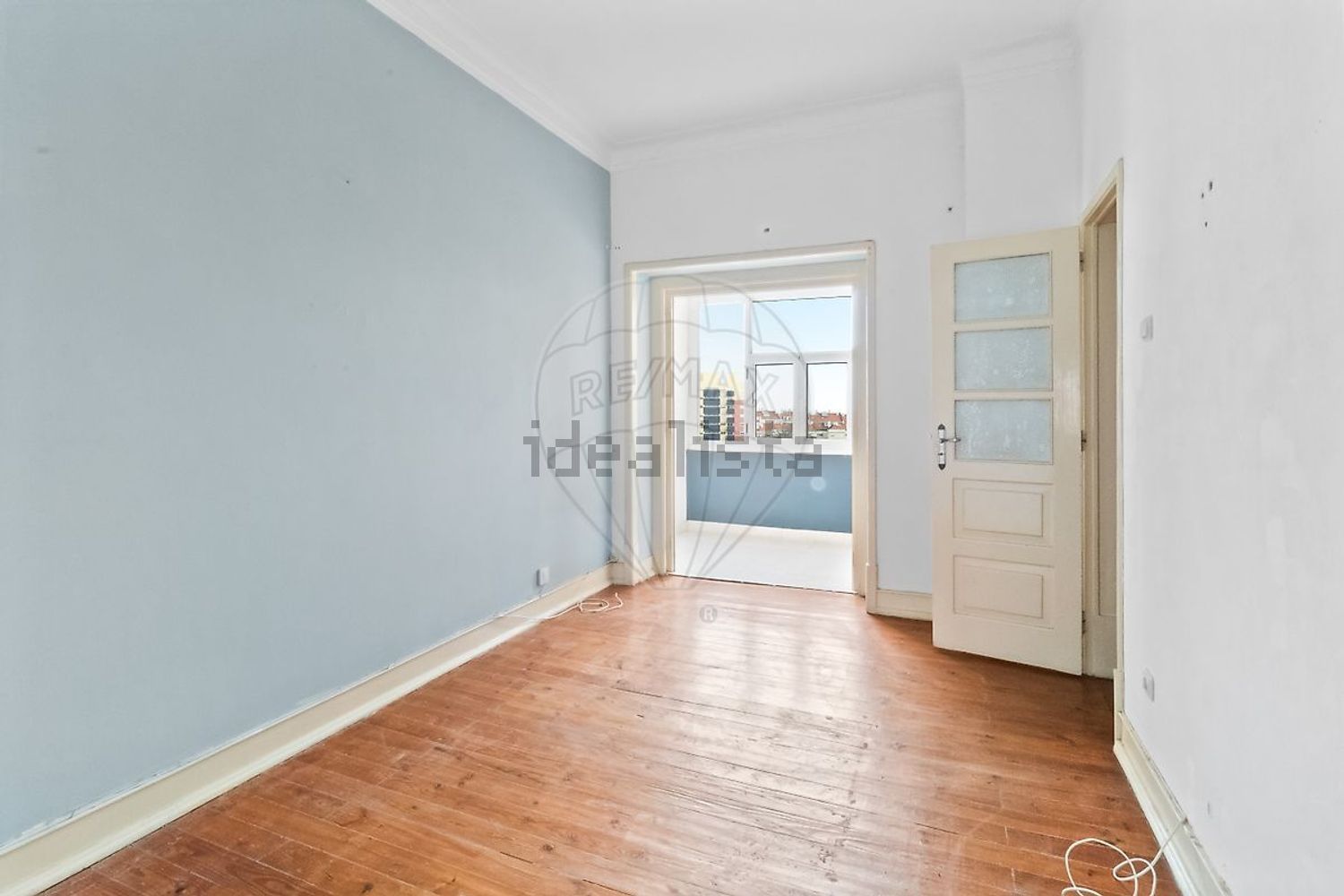 公寓 t1出售在Praça Aires de Ornelas - 居住