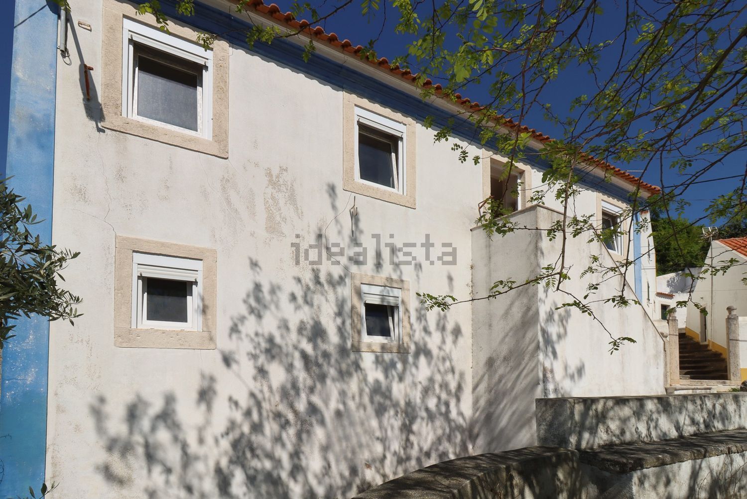 小楼房或独栋别墅出售在Rua do Pocinho - 外立面