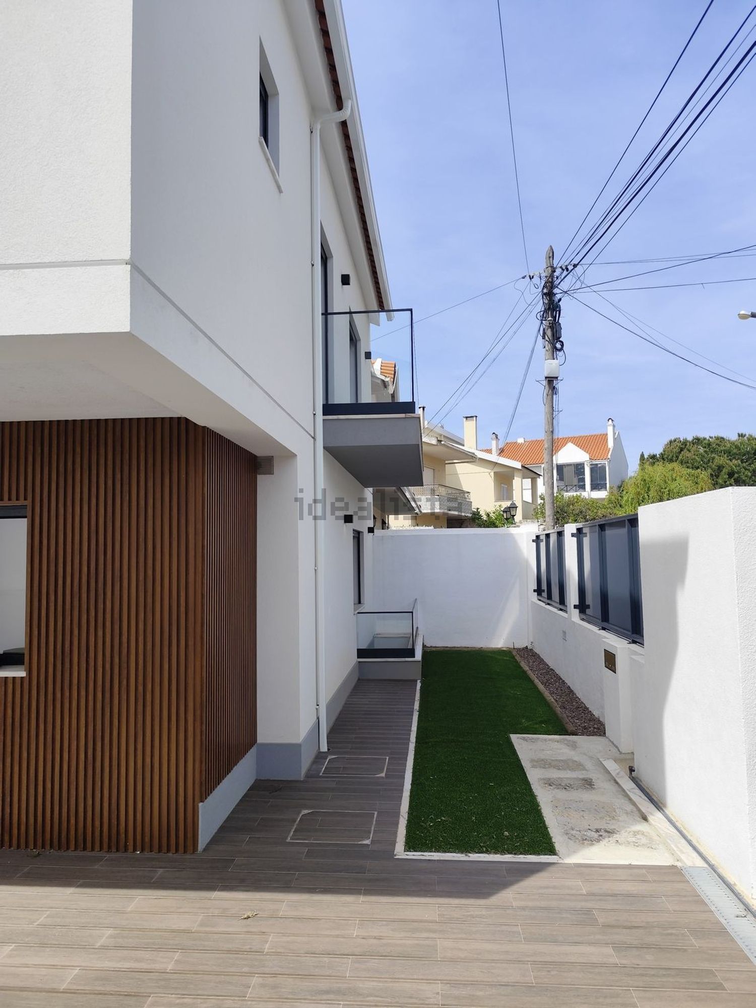 出租小楼房或独栋别墅在Praceta Santa Rita de Cássia - 花园