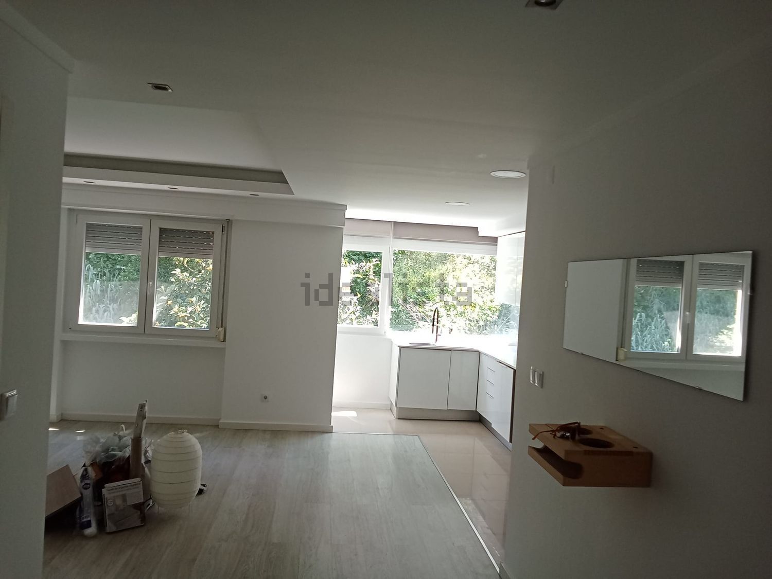 出租公寓 t2在Rua Engenheiro Quartin Graça, 40 - 客厅