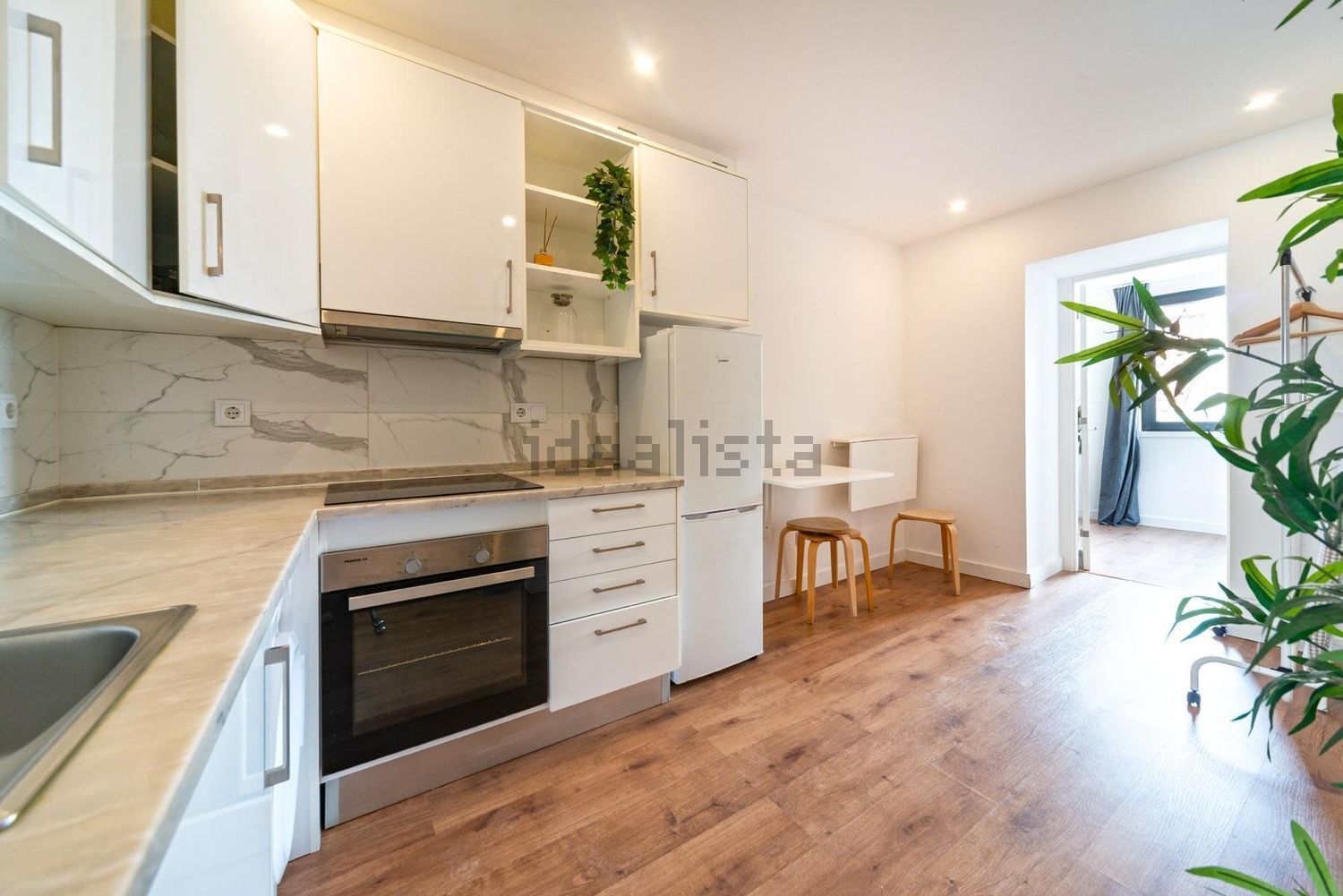 出租公寓 t2在Rua do Meio à Lapa, 61 - 厨房