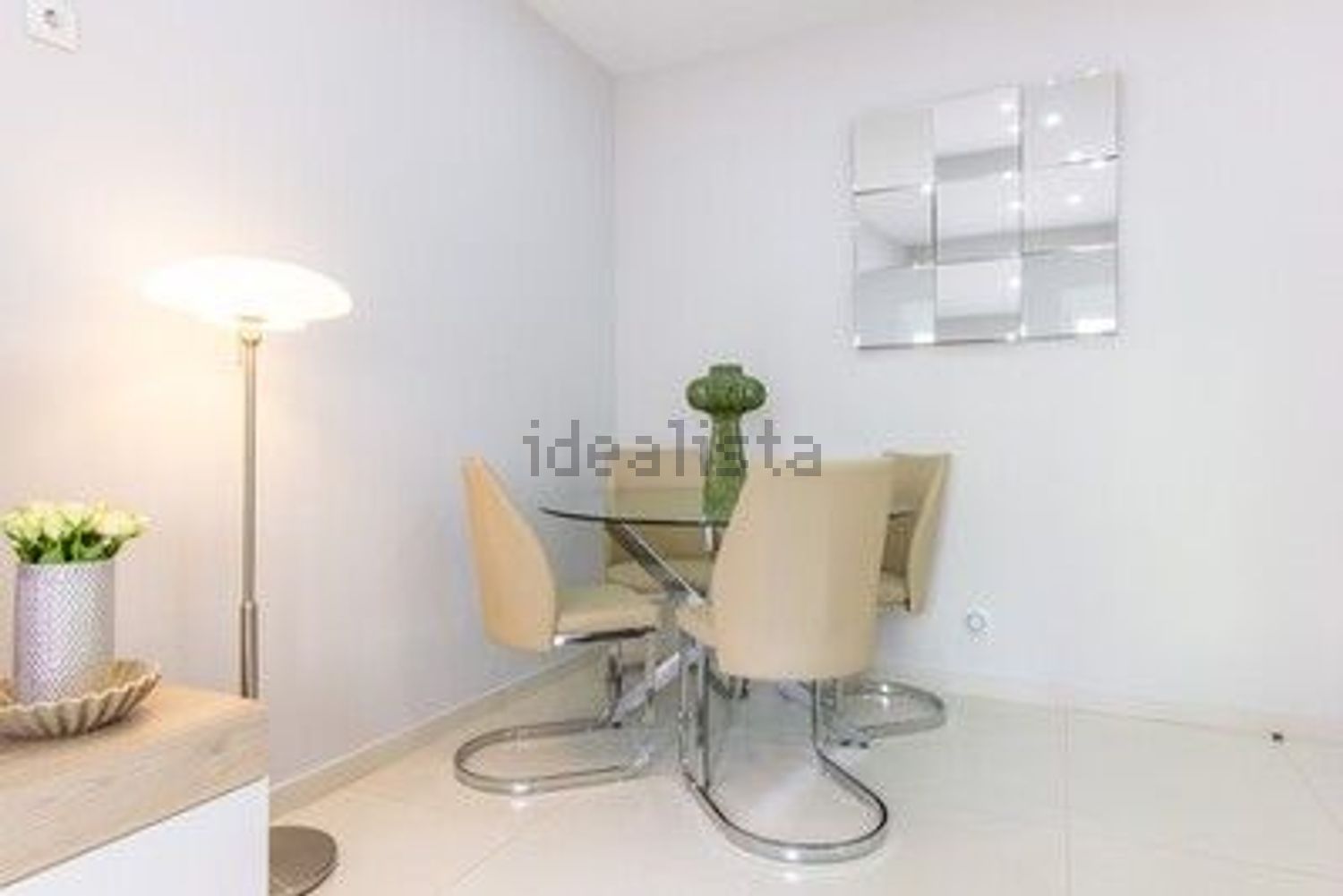 公寓 t3出售在Rua Dom Pedro de Almeida Portugal, 17 - 客厅