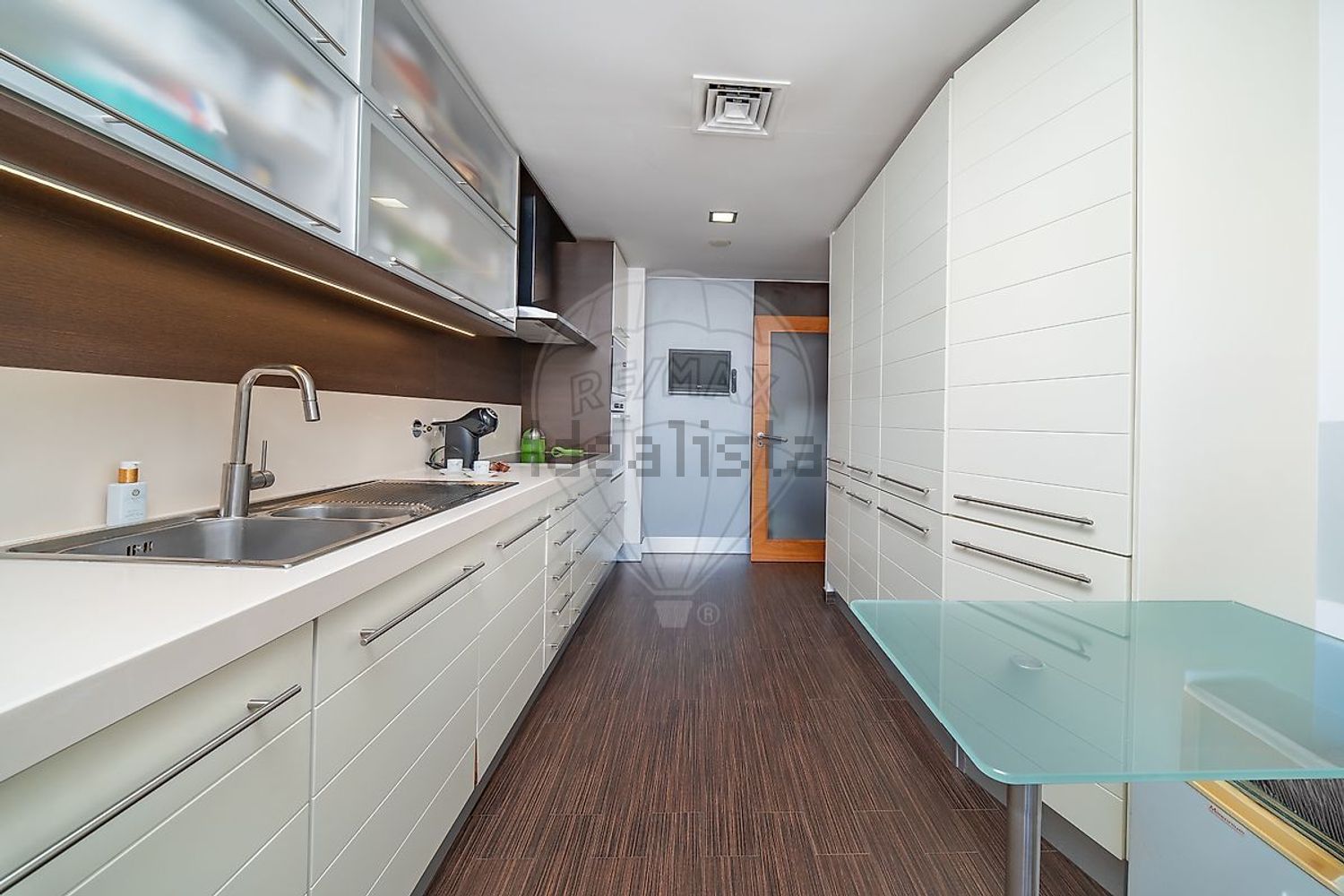 公寓 t3出售在Rua Manuel Teixeira Gomes - 厨房