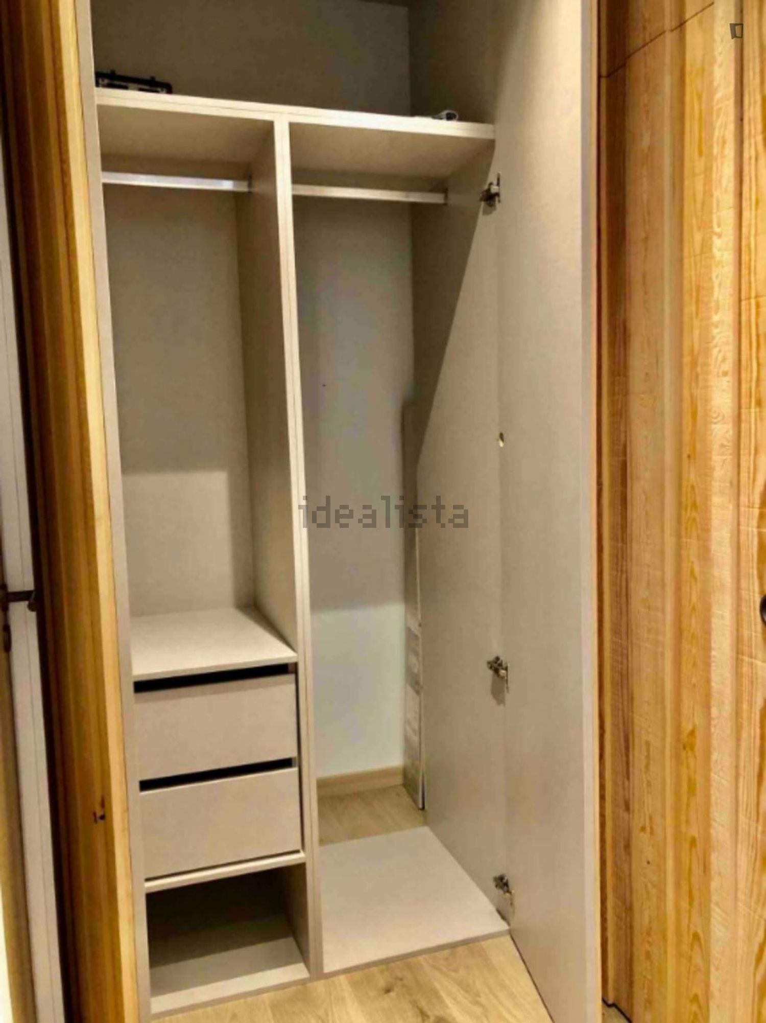 出租公寓 t1在Rua Henriques Nogueira - 试衣间