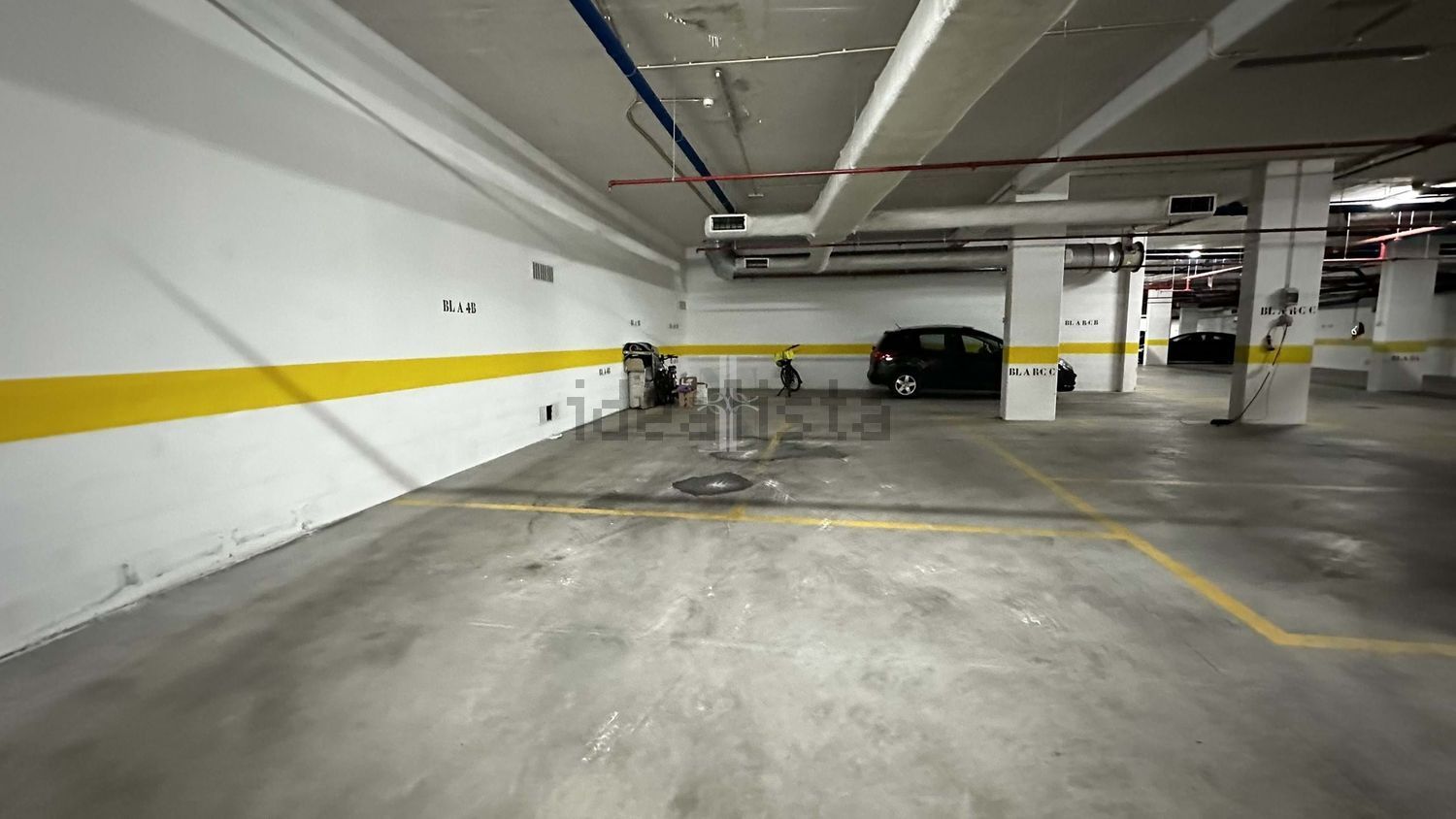 出租公寓 t2在Rua Daciano Costa - 停车位