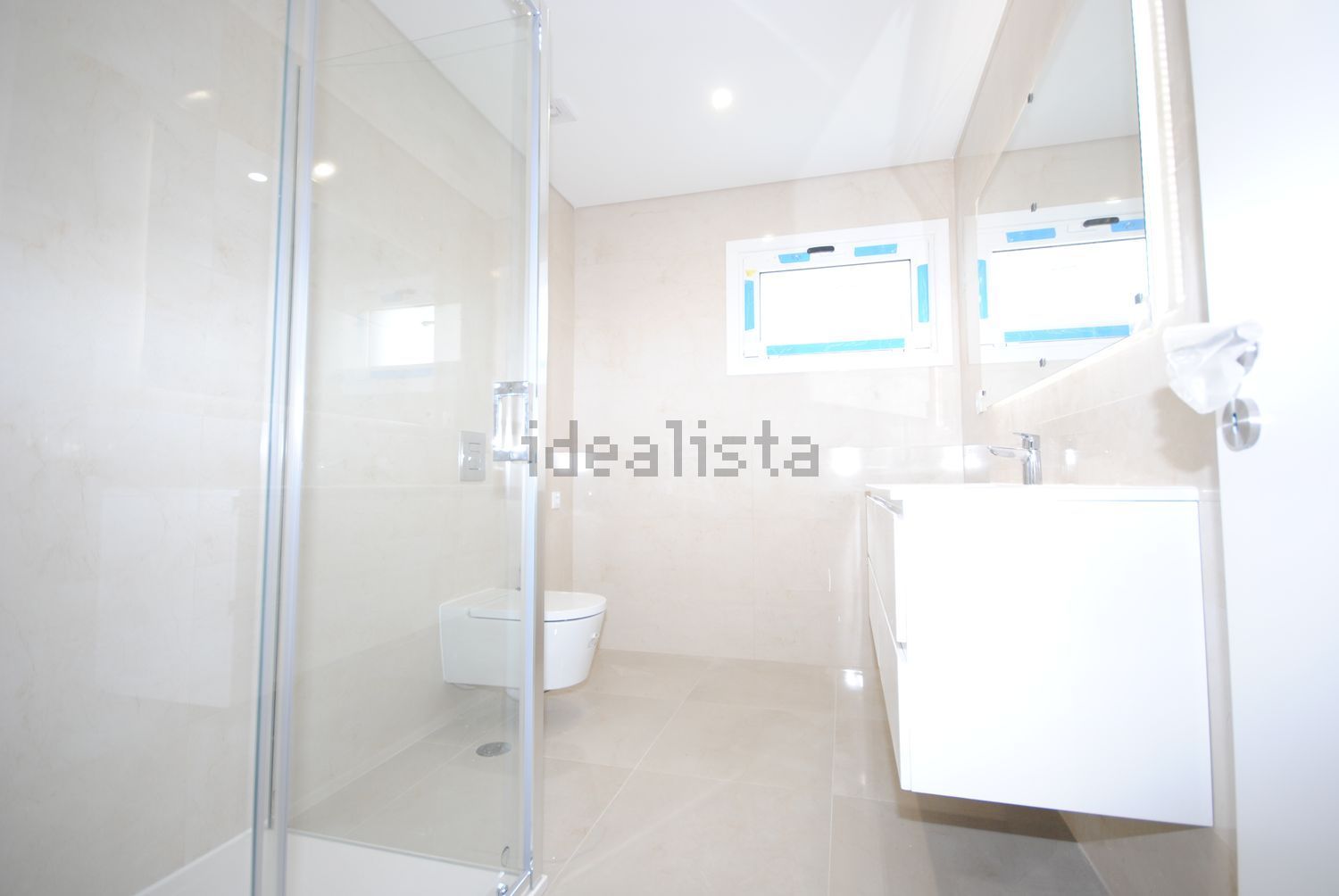 双拼别墅出售在Rua das Flores - 卫生间