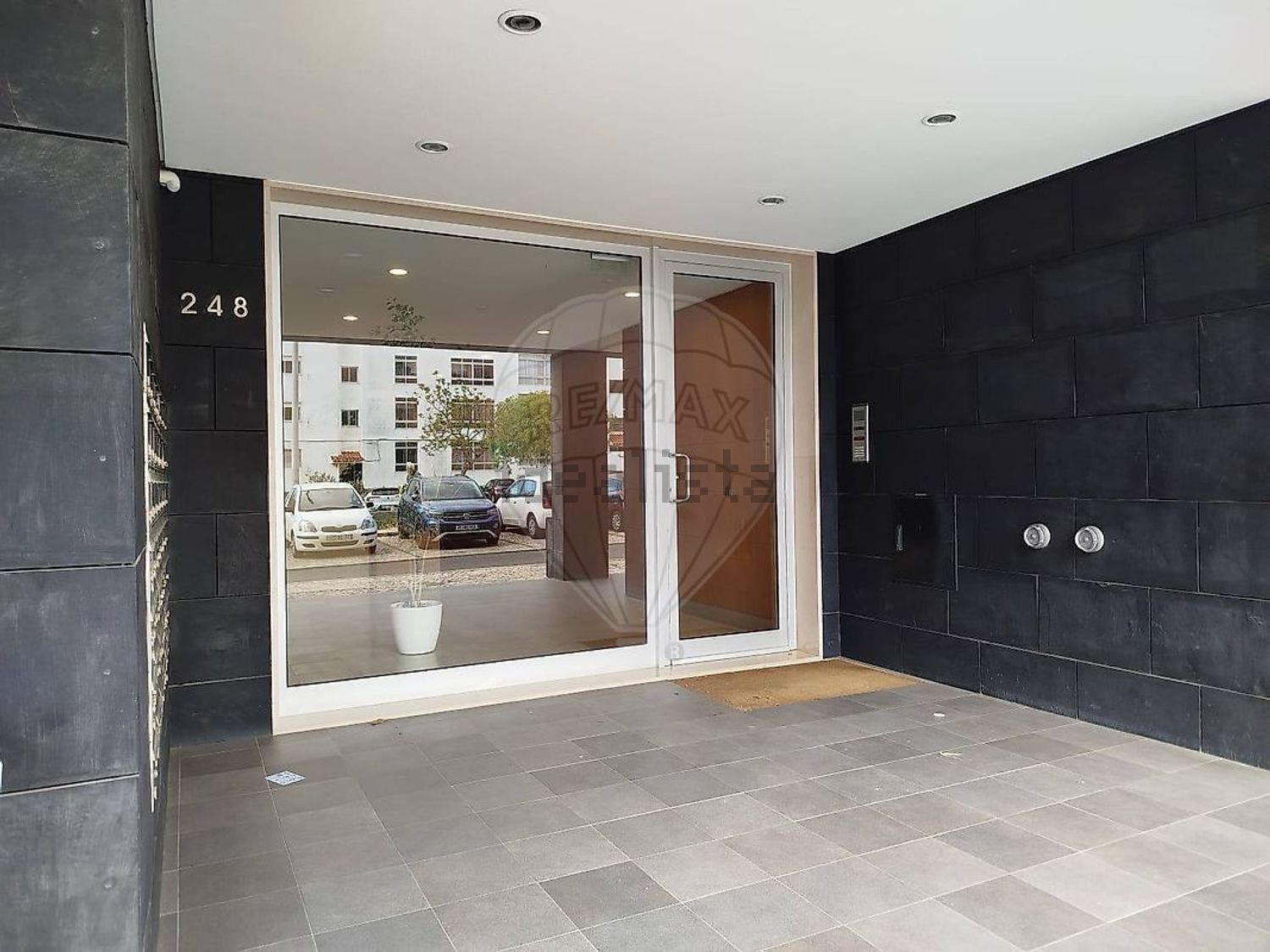 出租公寓 t1在Rua Miguel Torga - 居住