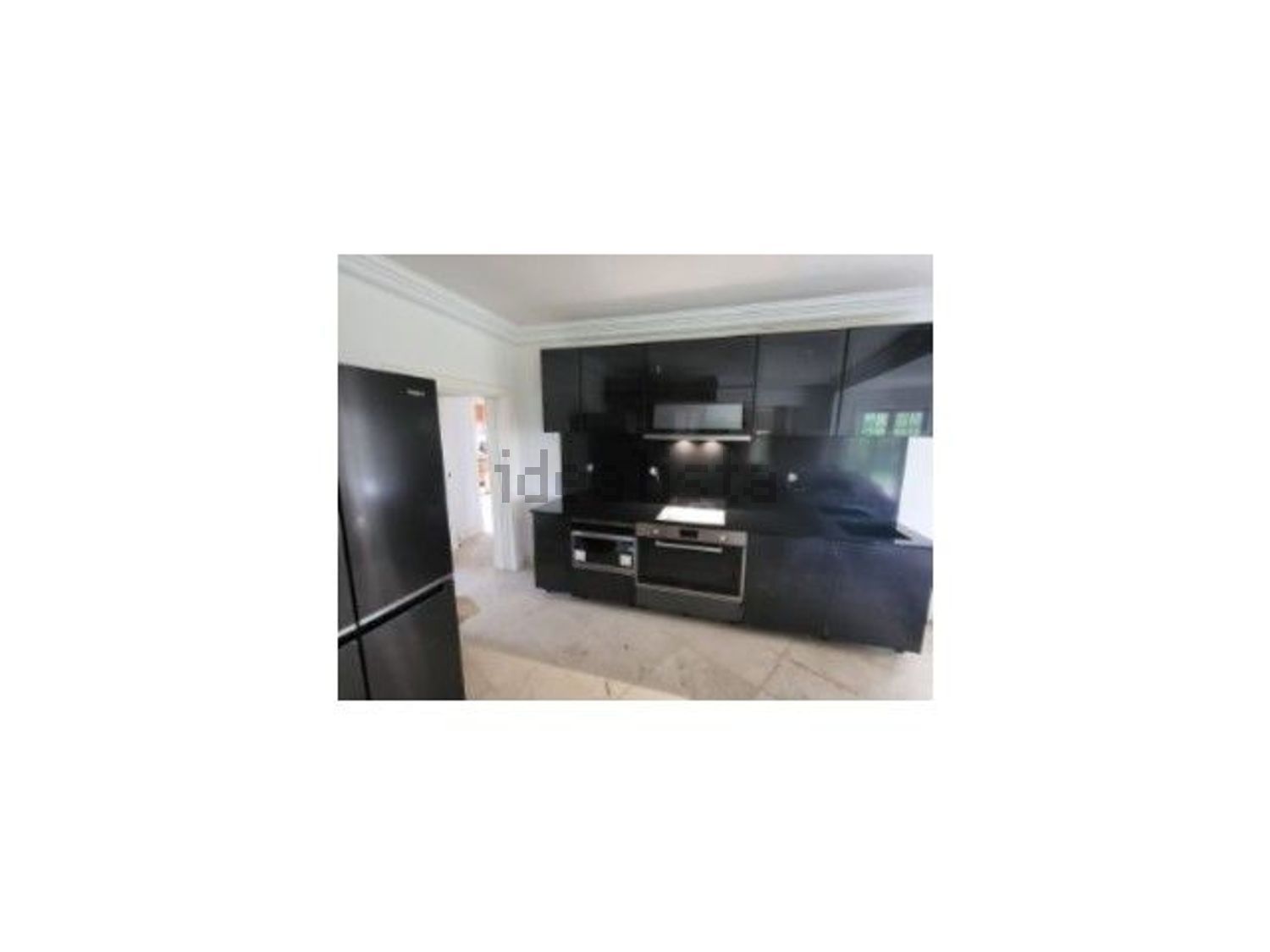 小楼房或独栋别墅出售在Milharado - 客厅
