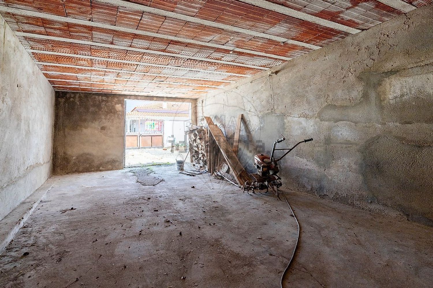 小楼房或独栋别墅出售在Rua da Guerra Peninsular - 照片