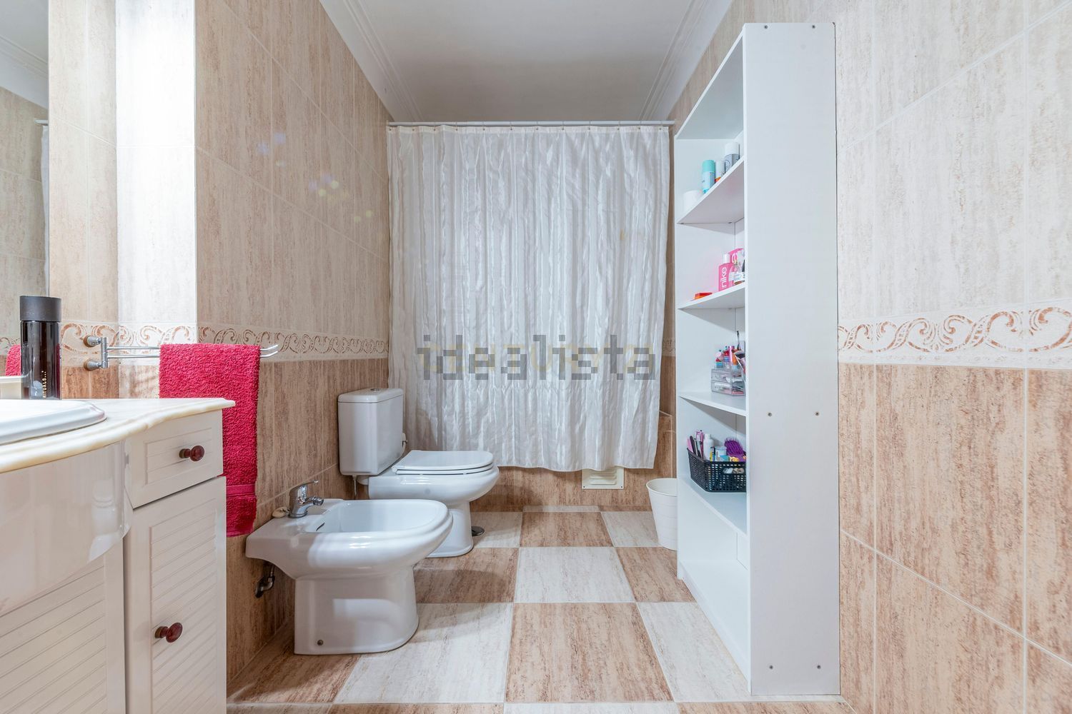 公寓 t4出售在Rua David Mourão-Ferreira s/n - 卫生间