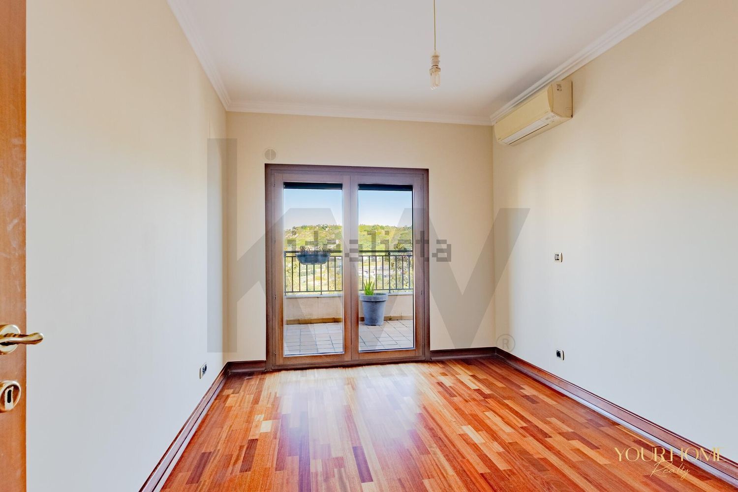 出租公寓 t3在Santo António dos Cavaleiros e Frielas - 卧室