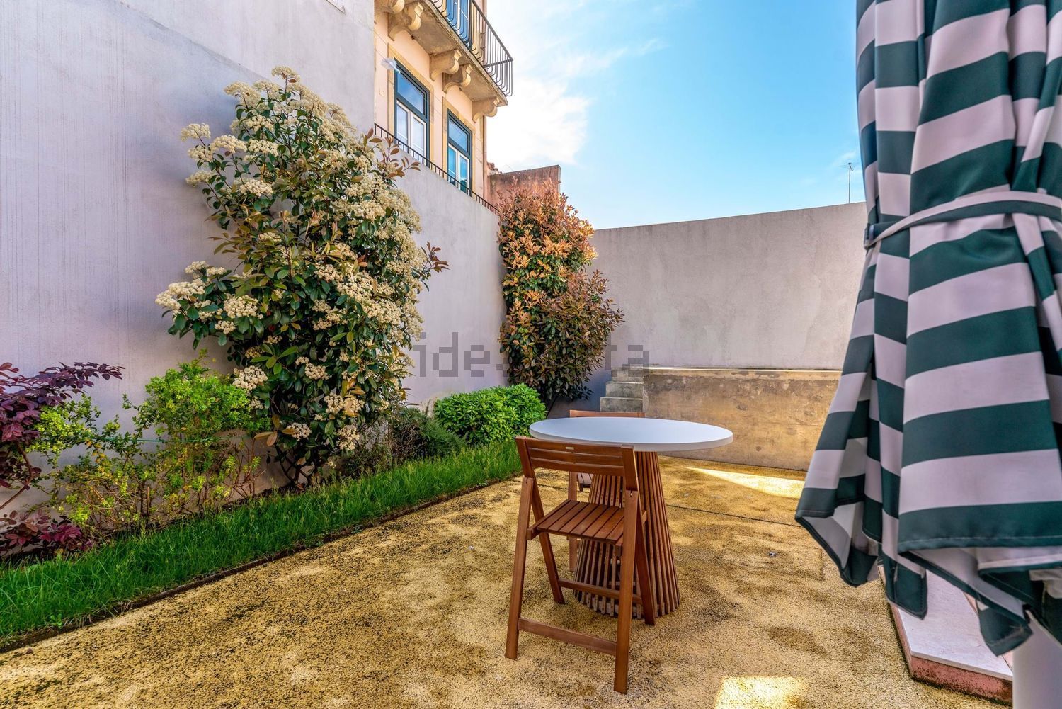 复式公寓出售在Largo das Olarias, 24 - 照片