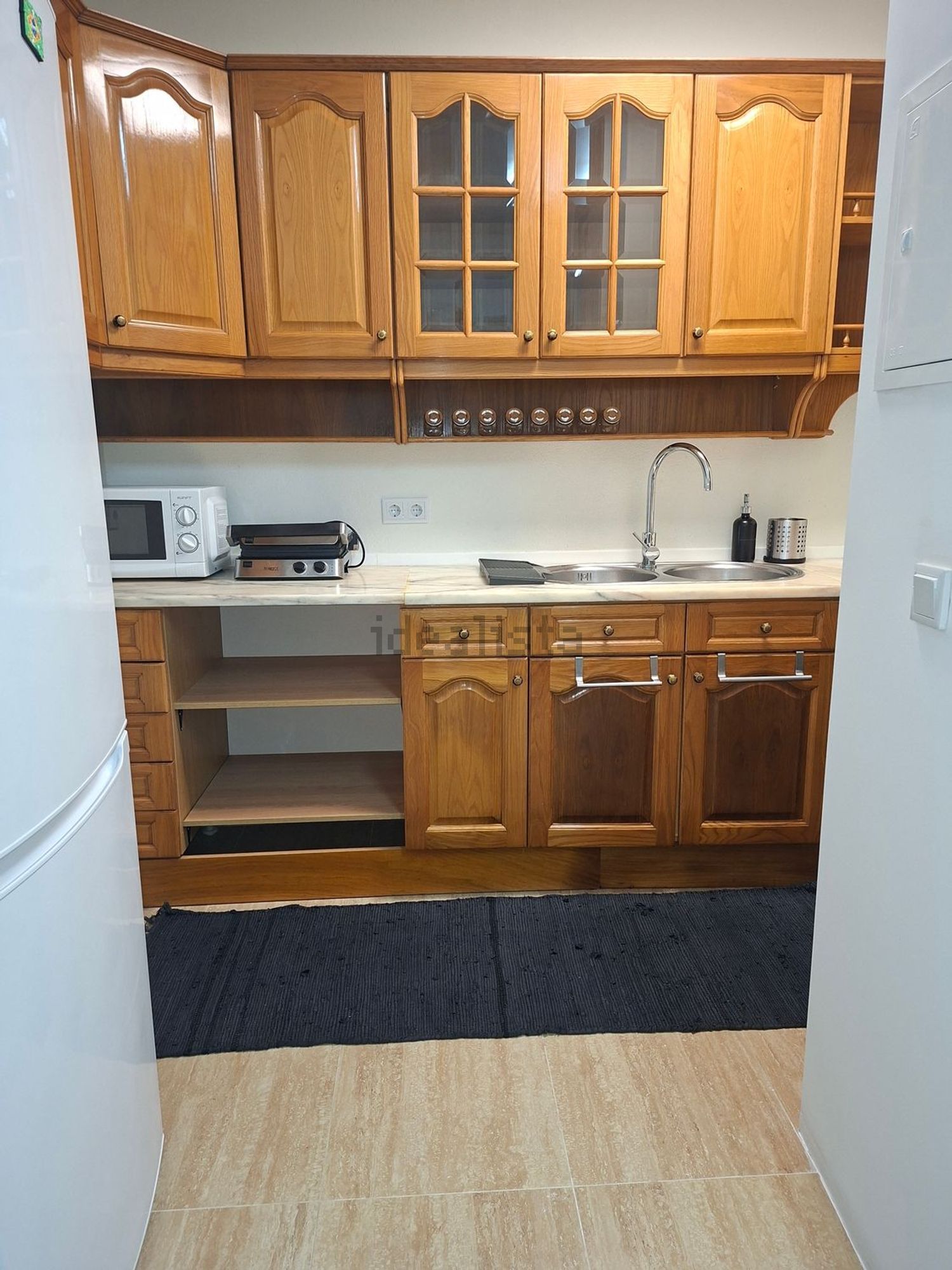 出租房间在Rua Bento de Jesus Caraça, 17 - 厨房