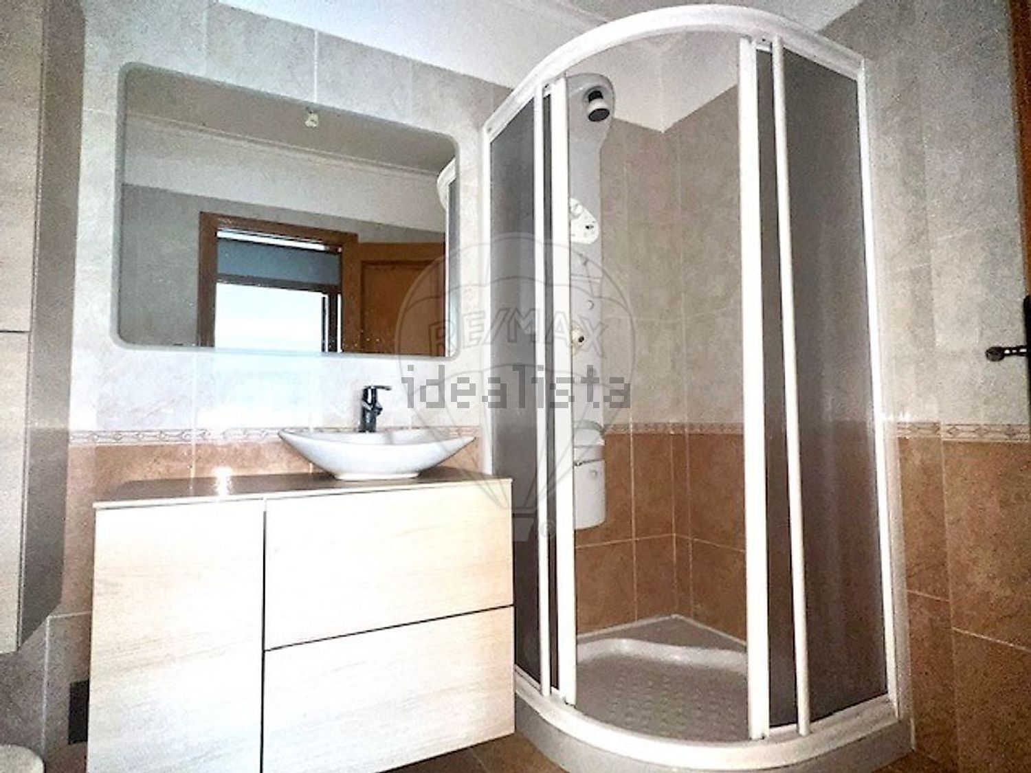 公寓 t3出售在Póvoa de Santo Adrião e Olival Basto - 卫生间