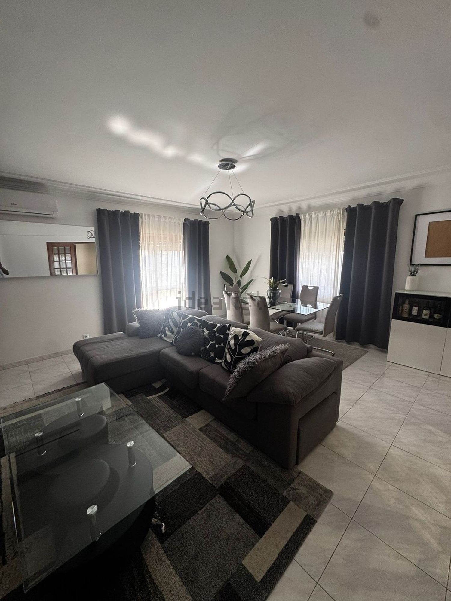 小楼房出售在Praceta António Herédia - 客厅