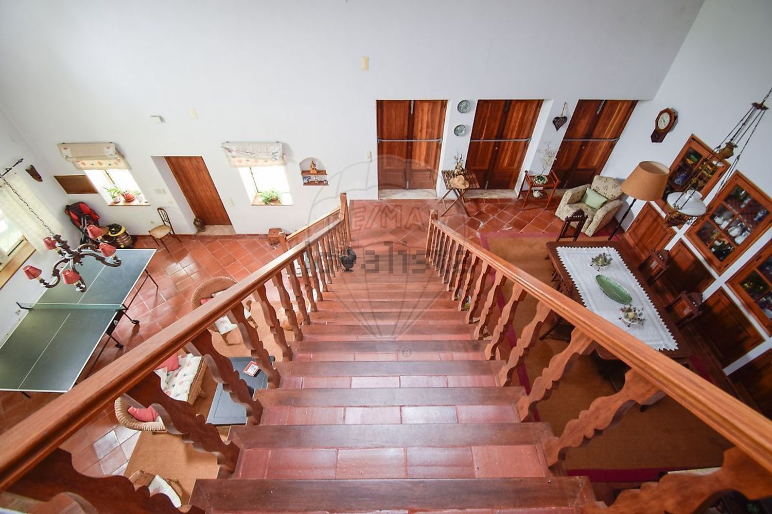 小楼房或独栋别墅出售R. da Portela - 详情