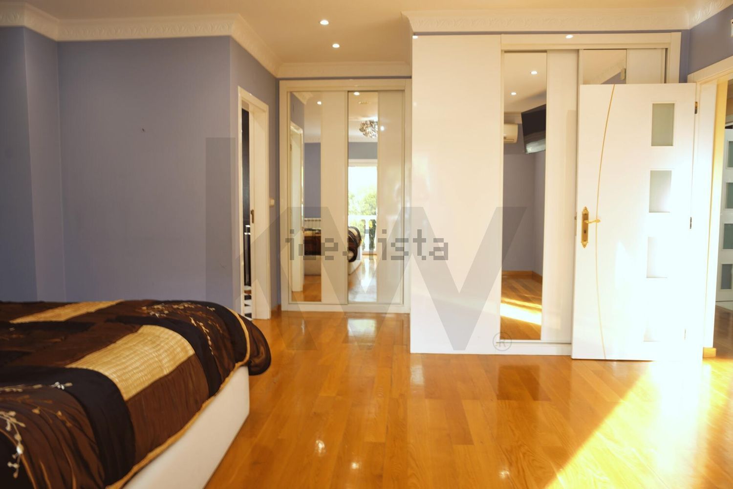 小楼房或别墅出售在Rua dos Eucaliptos s/n - 过道