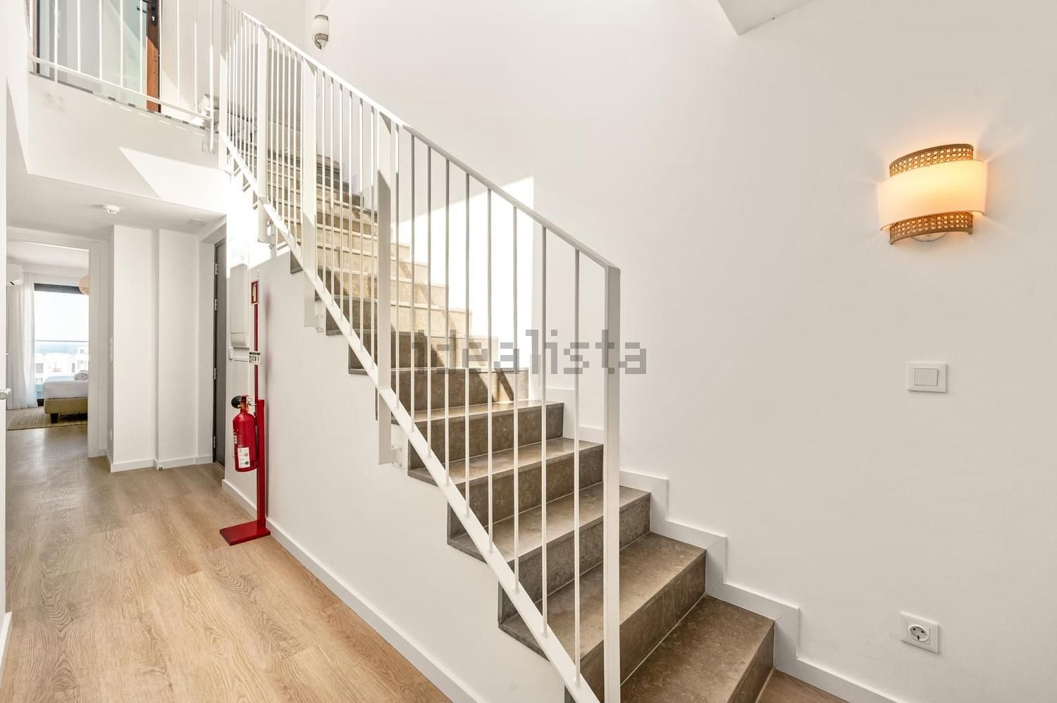 公寓 t3出售在Rua Isabel Arsénio - 详情