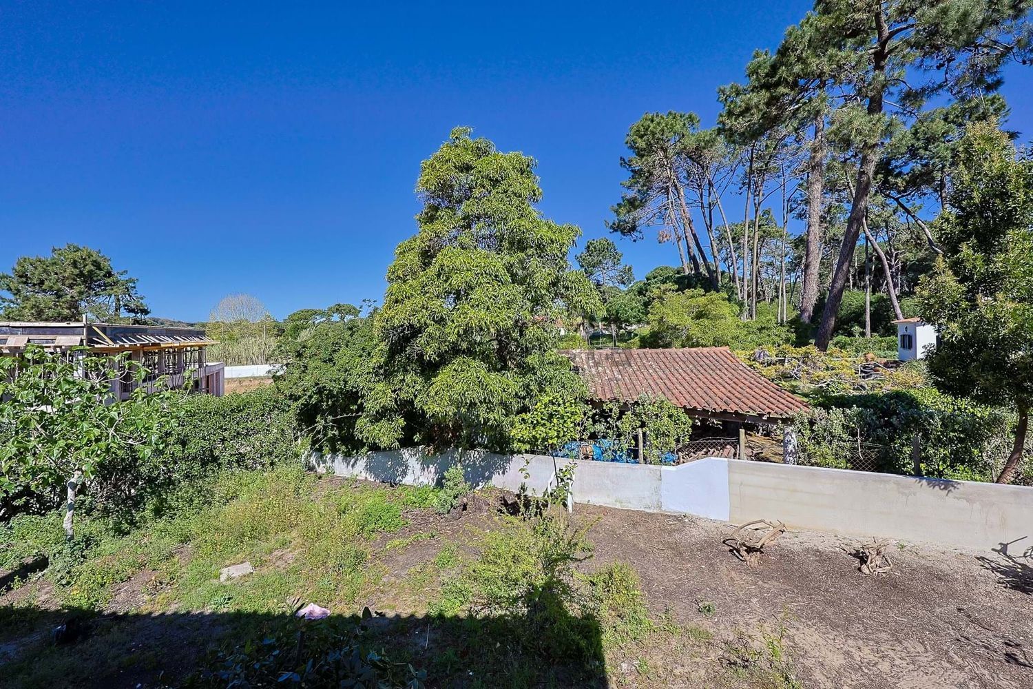 小楼房或独栋别墅出售在Rua 28 de Setembro - 花园