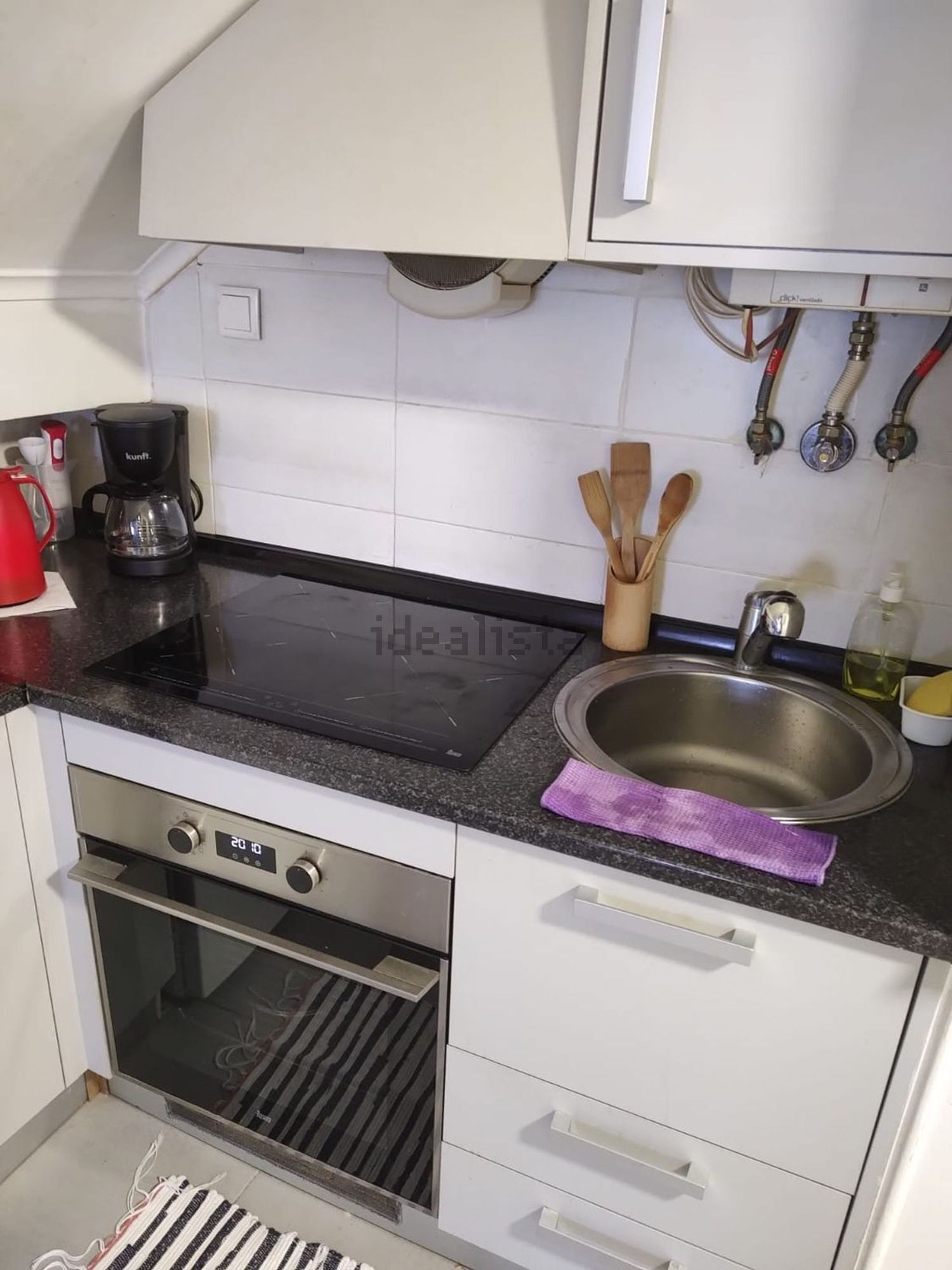 出租公寓 t1在Rua de Santo António da Glória, 1 - 厨房