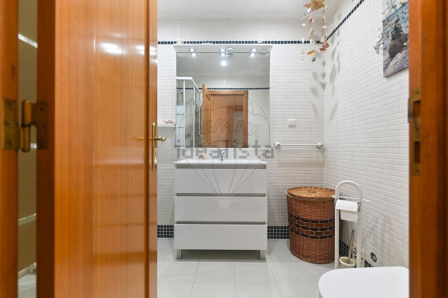 公寓 t3出售在Rua Água-Marinha - 卫生间