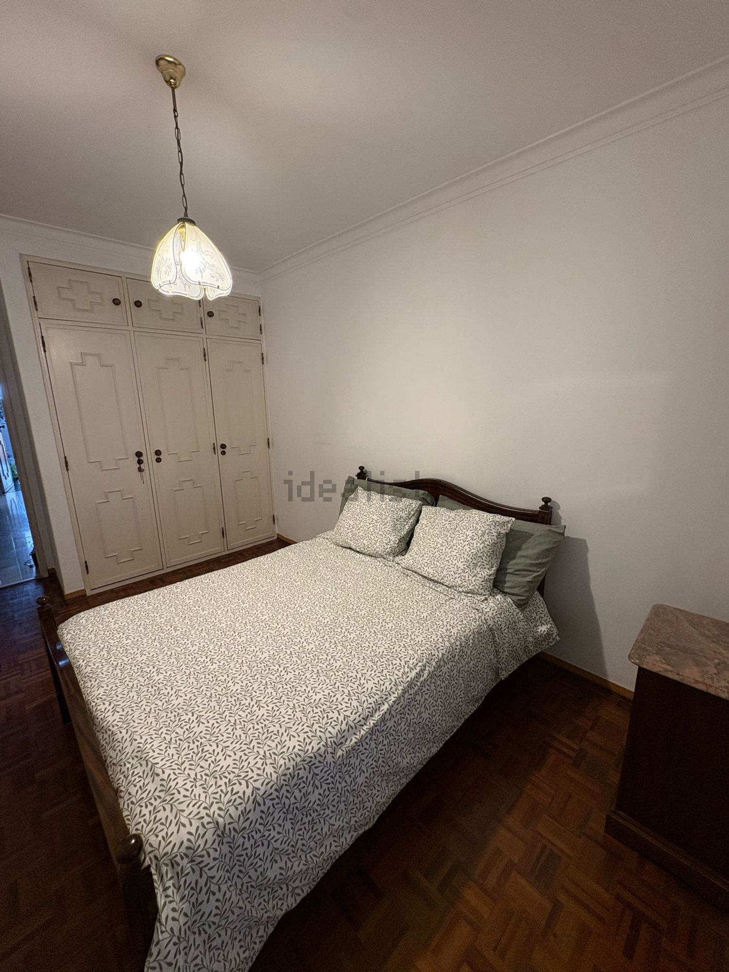 出租房间在Rua Miguel Torga, 181 - 卧室